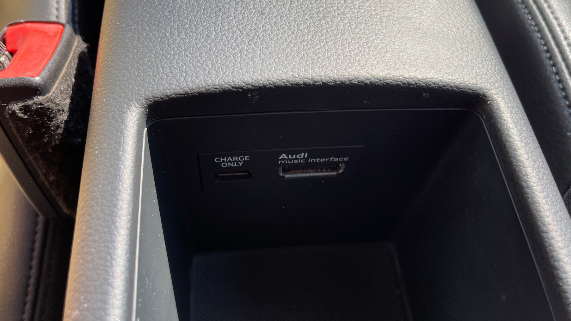 Used 2015 Audi A3 2.0 TDI PREMIUM PLUS / NAV / DRVR ASST / SPORT PKG / CONV PKG for sale Sold at Formula Imports in Charlotte NC 28227 40