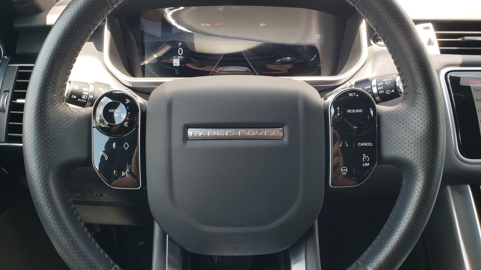 Used 2018 Land Rover RANGE ROVER SPORT HSE / 3.0L SC V6 / 4X4 / NAV / SUNROOF / LANE ASST / REARVIEW for sale Sold at Formula Imports in Charlotte NC 28227 44