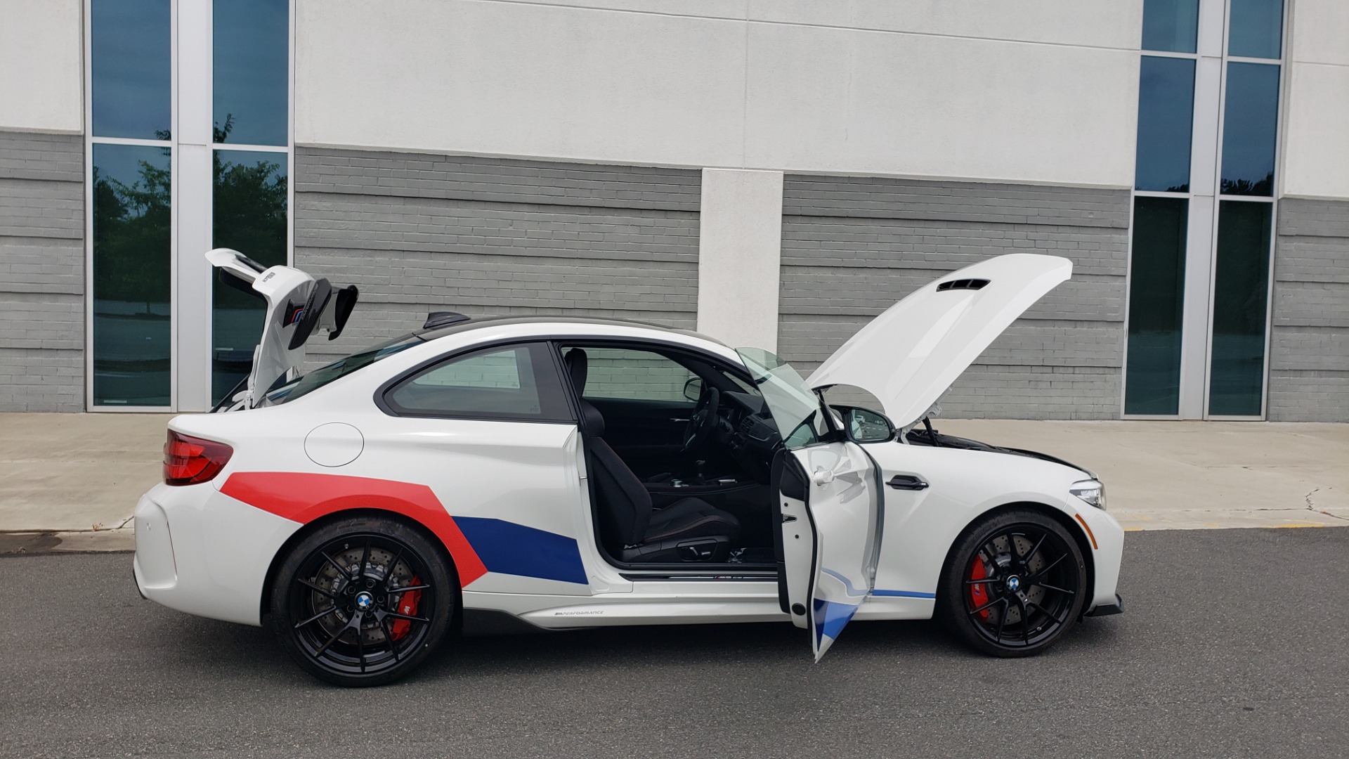Used 2020 BMW M2 CS COMPETITION 405HP / COUPE / MANUAL / NAV / H/K SOUND / REARVIEW for sale Sold at Formula Imports in Charlotte NC 28227 17
