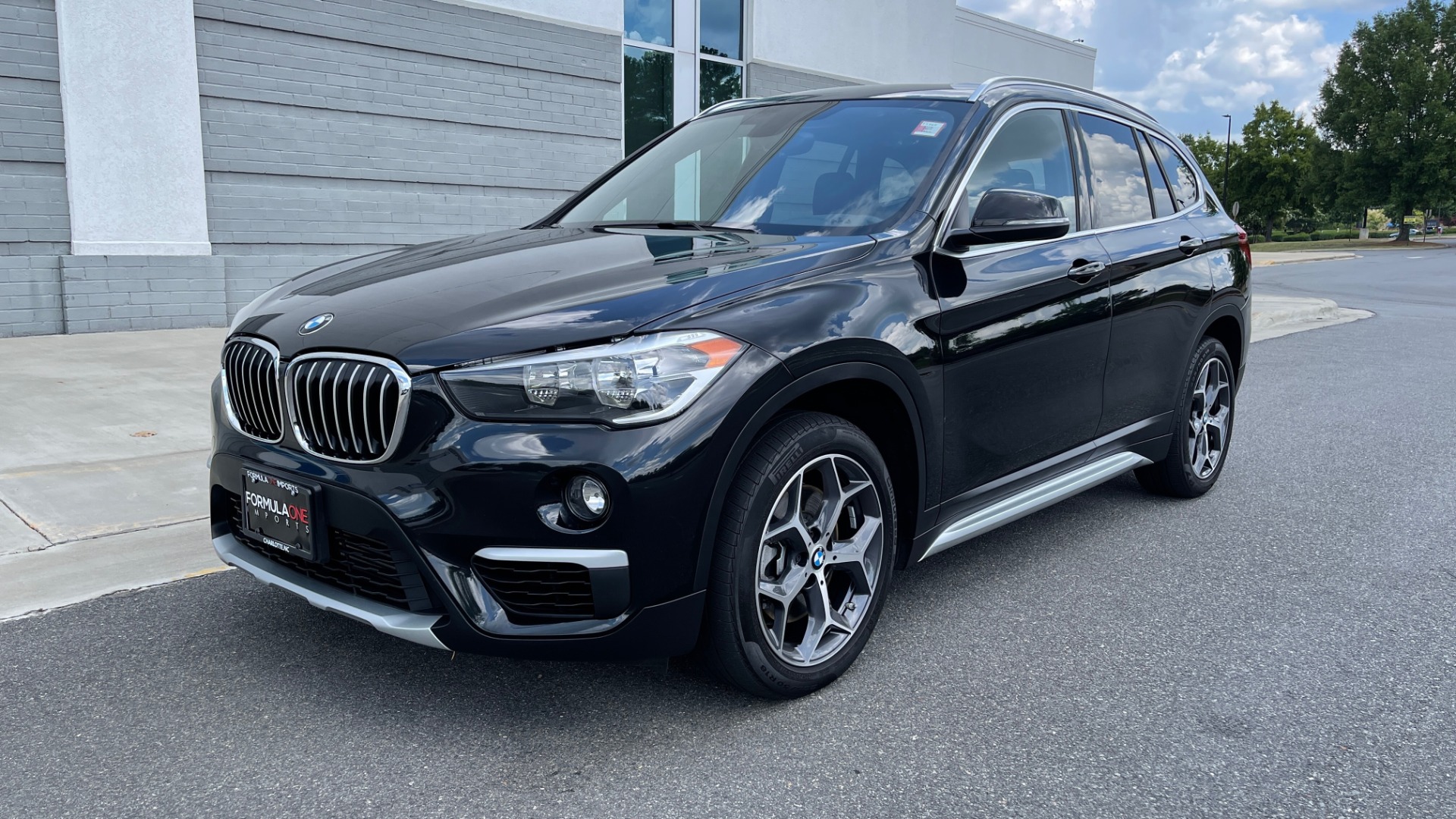 Used 2018 BMW X1 XDRIVE28I / NAV / CONV PKG / HTD STS / PANO-ROOF / REARVIEW for sale Sold at Formula Imports in Charlotte NC 28227 3