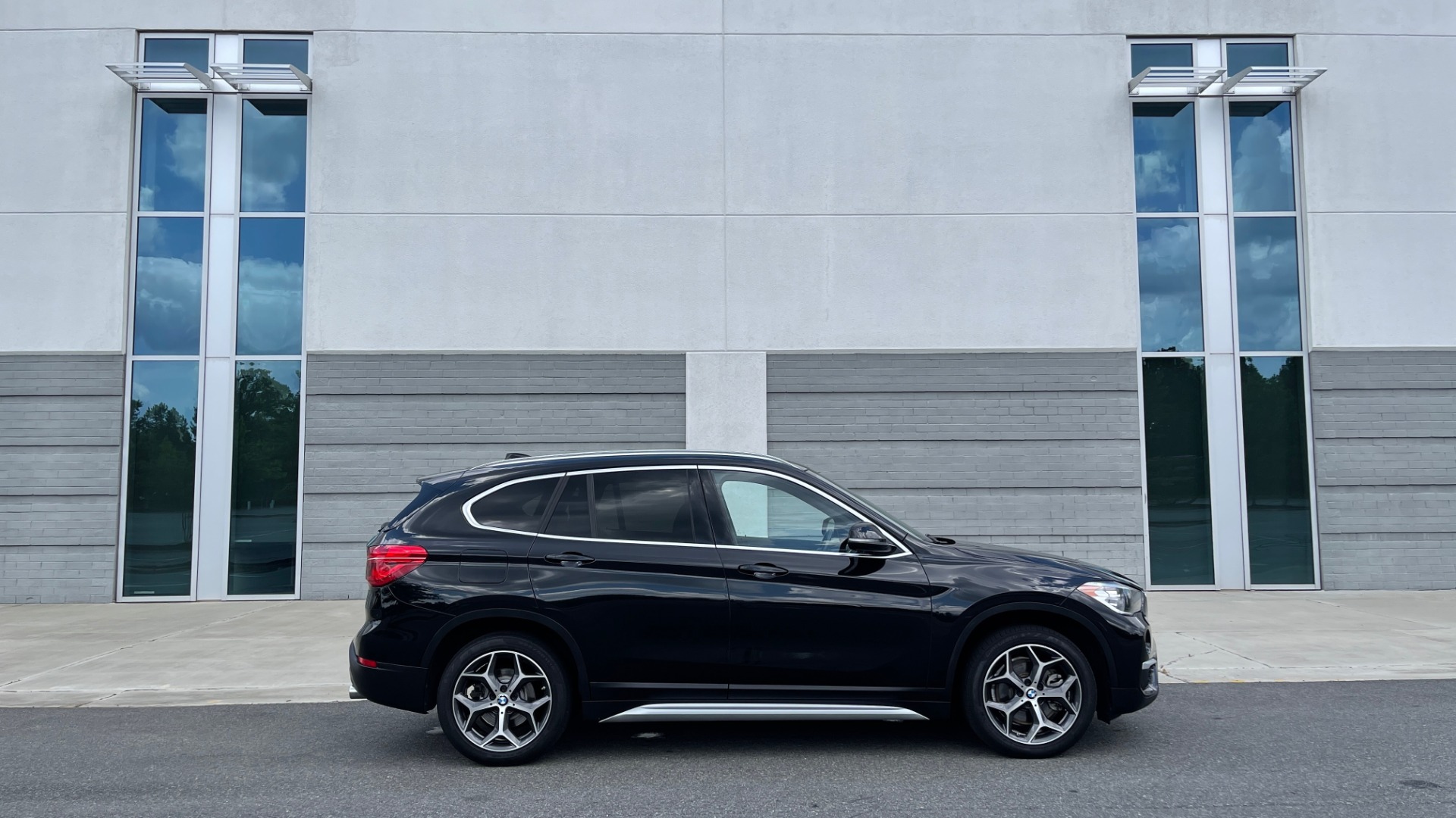 Used 2018 BMW X1 XDRIVE28I / NAV / CONV PKG / HTD STS / PANO-ROOF / REARVIEW for sale Sold at Formula Imports in Charlotte NC 28227 7