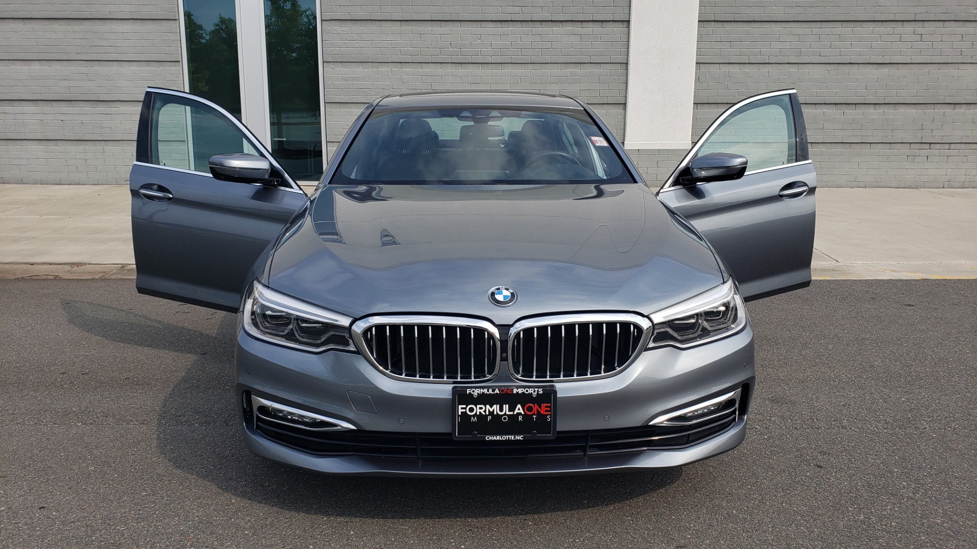 Used 2018 BMW 5 SERIES 540I XDRIVE PREMIUM / EXECUTIVE / LUXURY / H/K SND / REMOTE CONTROL PARKING for sale Sold at Formula Imports in Charlotte NC 28227 20