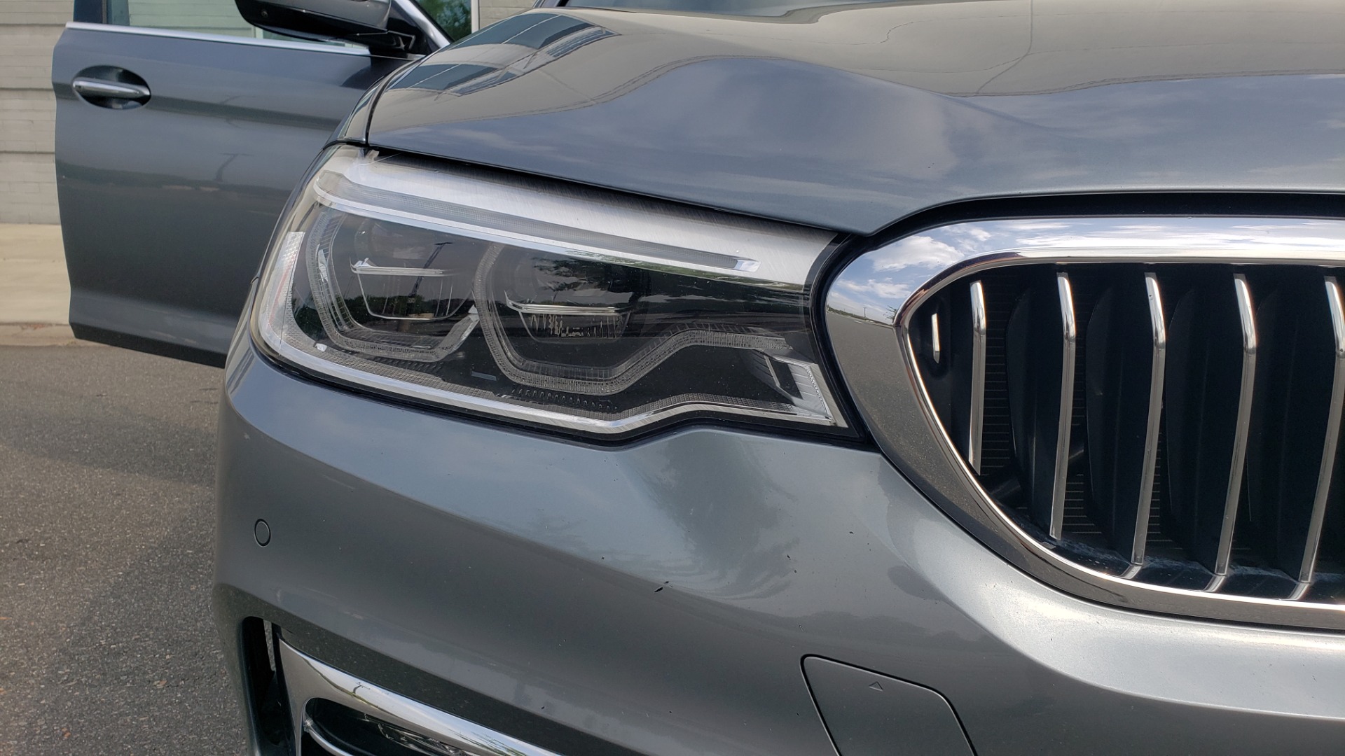 Used 2018 BMW 5 SERIES 540I XDRIVE PREMIUM / EXECUTIVE / LUXURY / H/K SND / REMOTE CONTROL PARKING for sale Sold at Formula Imports in Charlotte NC 28227 21