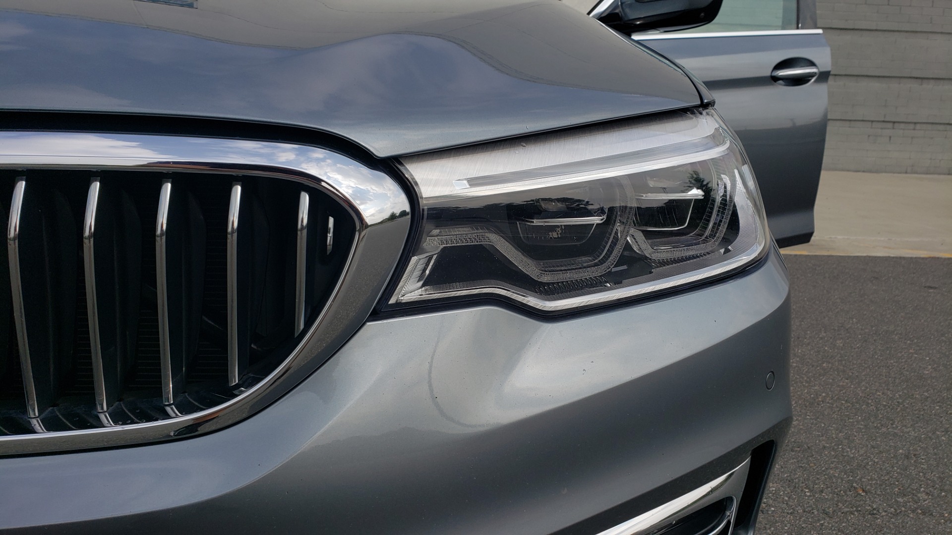 Used 2018 BMW 5 SERIES 540I XDRIVE PREMIUM / EXECUTIVE / LUXURY / H/K SND / REMOTE CONTROL PARKING for sale Sold at Formula Imports in Charlotte NC 28227 22