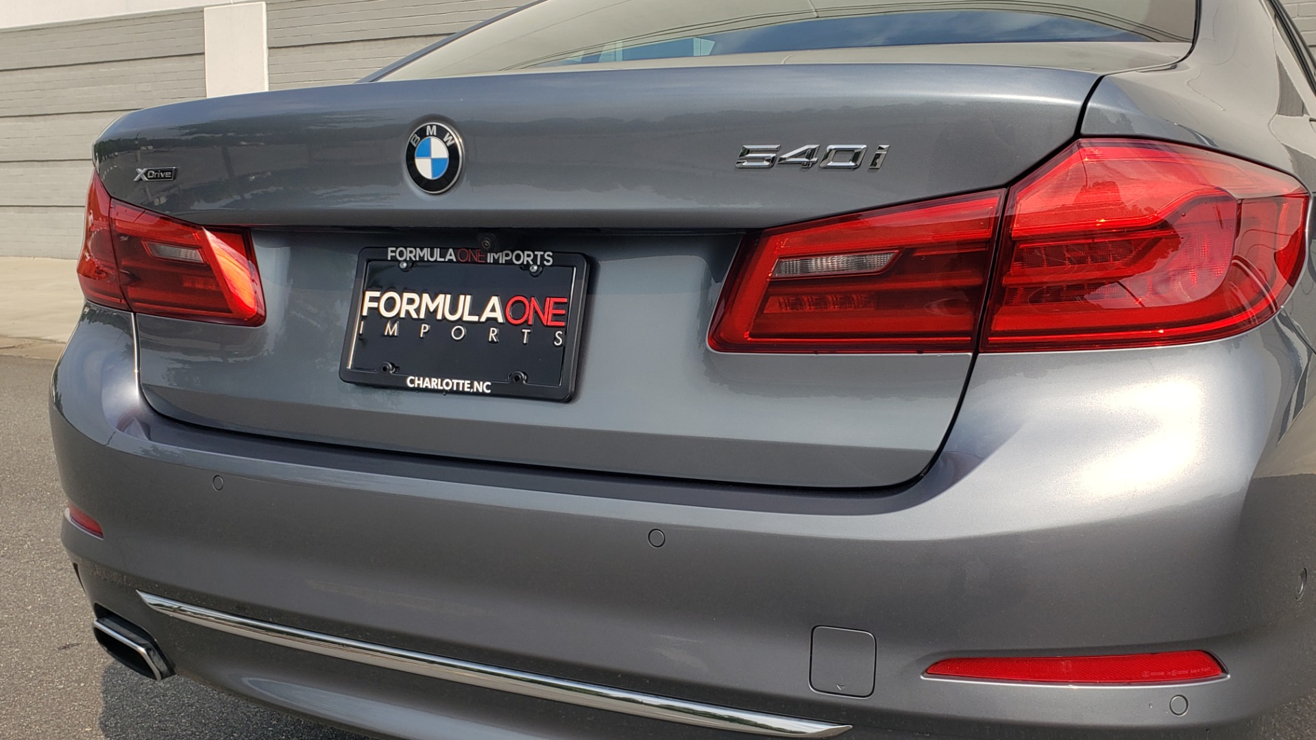 Used 2018 BMW 5 SERIES 540I XDRIVE PREMIUM / EXECUTIVE / LUXURY / H/K SND / REMOTE CONTROL PARKING for sale Sold at Formula Imports in Charlotte NC 28227 30