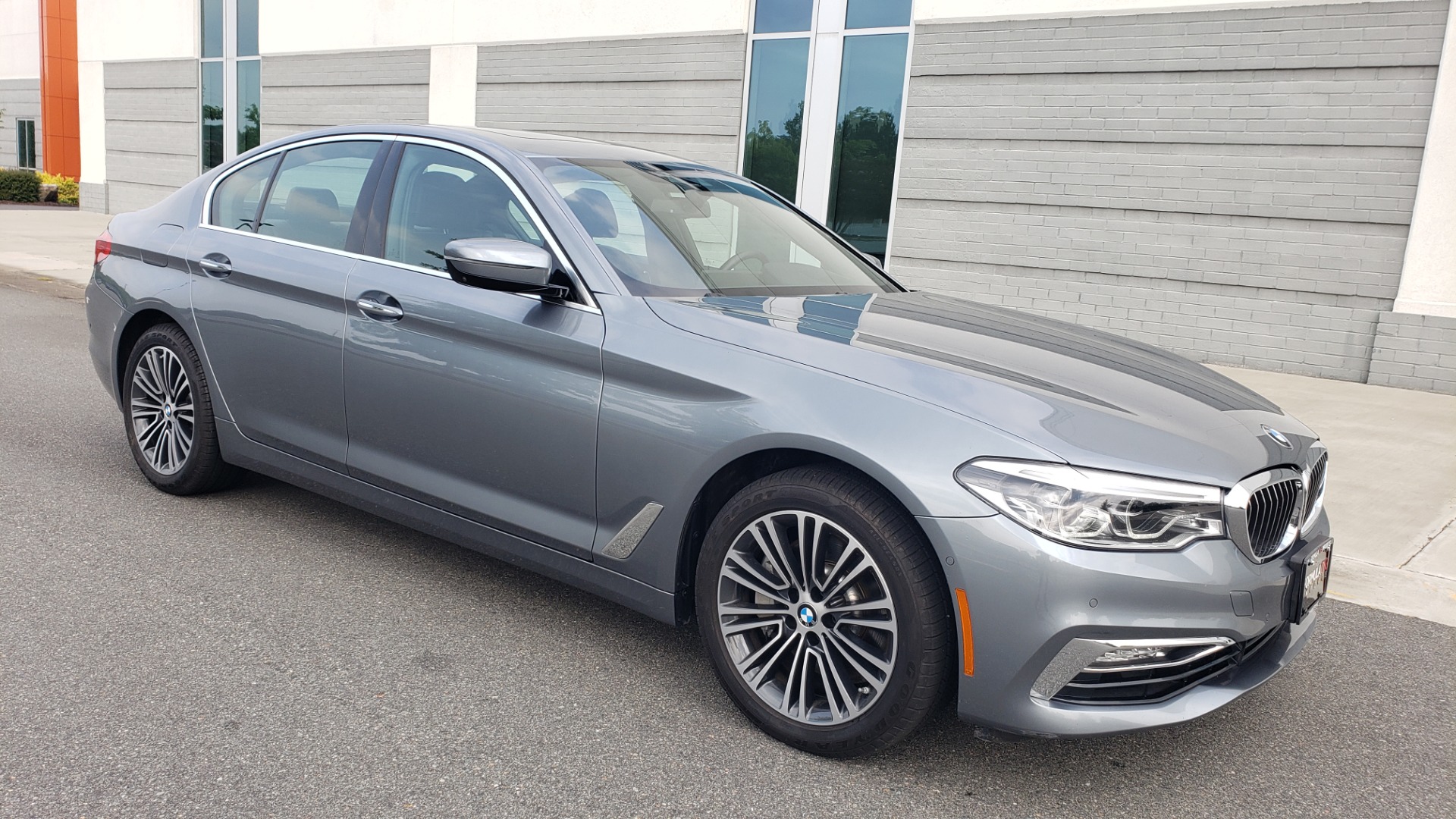 Used 2018 BMW 5 SERIES 540I XDRIVE PREMIUM / EXECUTIVE / LUXURY / H/K SND / REMOTE CONTROL PARKING for sale Sold at Formula Imports in Charlotte NC 28227 7