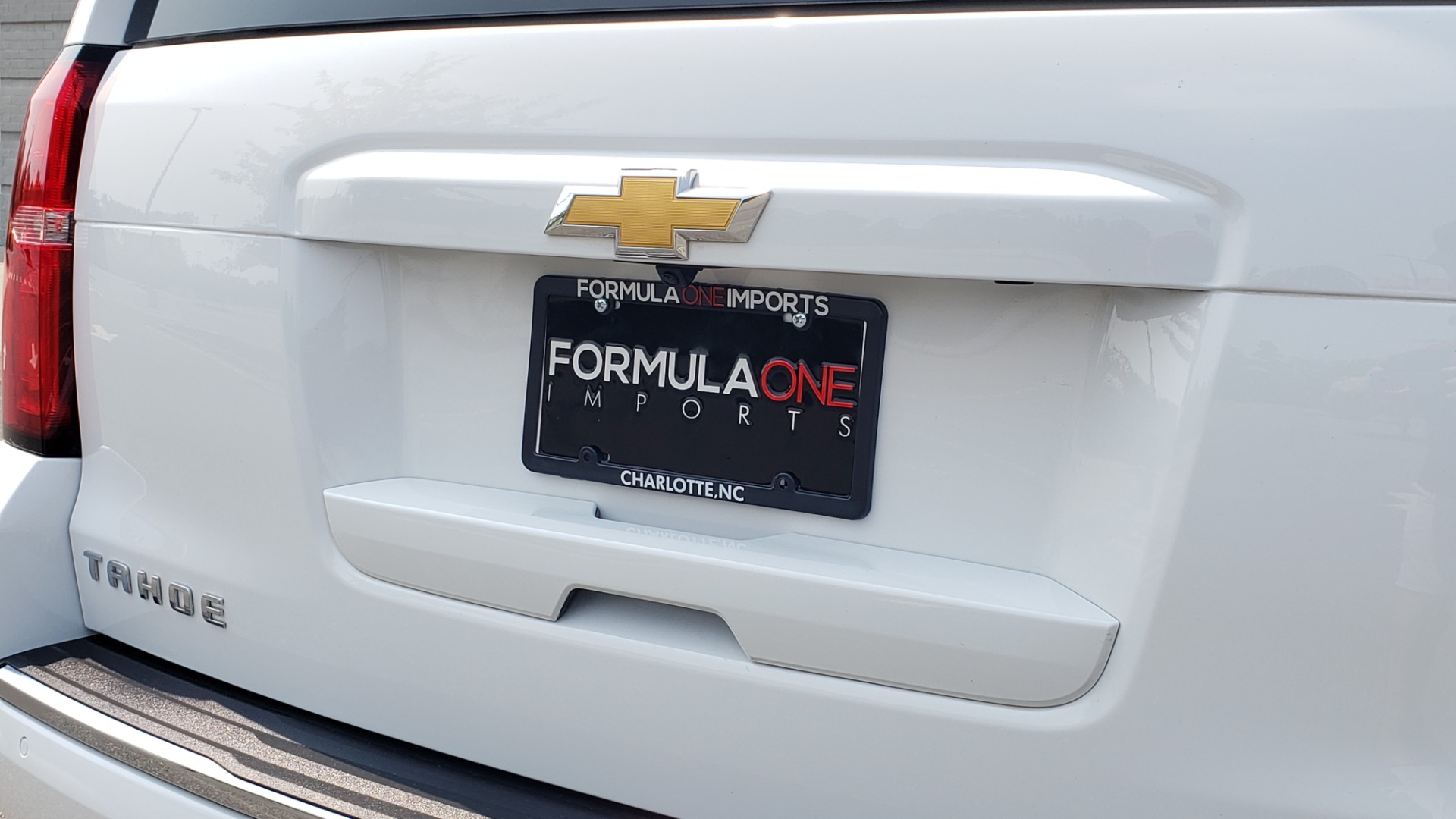 Used 2018 Chevrolet TAHOE PREMIER 4WD / NAV / SUNROOF / BOSE / 3-ROW / HUD / REARVIEW for sale Sold at Formula Imports in Charlotte NC 28227 33