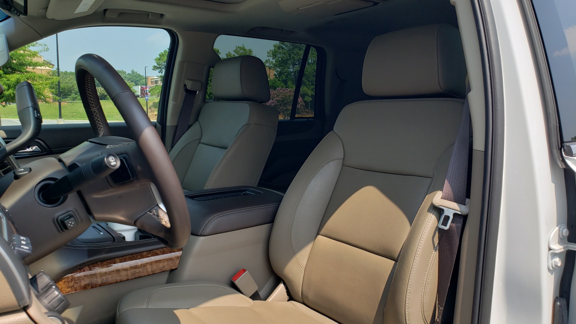 Used 2018 Chevrolet TAHOE PREMIER 4WD / NAV / SUNROOF / BOSE / 3-ROW / HUD / REARVIEW for sale Sold at Formula Imports in Charlotte NC 28227 38