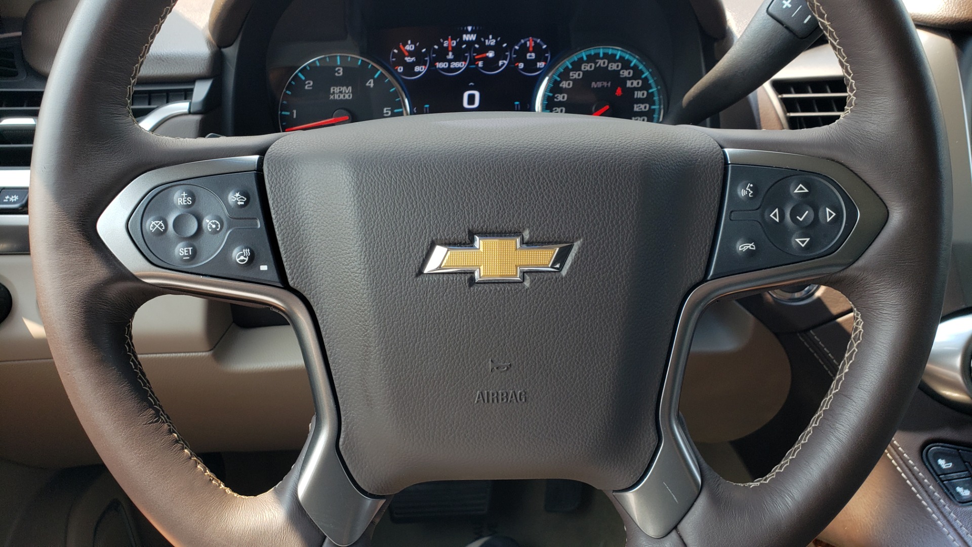Used 2018 Chevrolet TAHOE PREMIER 4WD / NAV / SUNROOF / BOSE / 3-ROW / HUD / REARVIEW for sale Sold at Formula Imports in Charlotte NC 28227 42