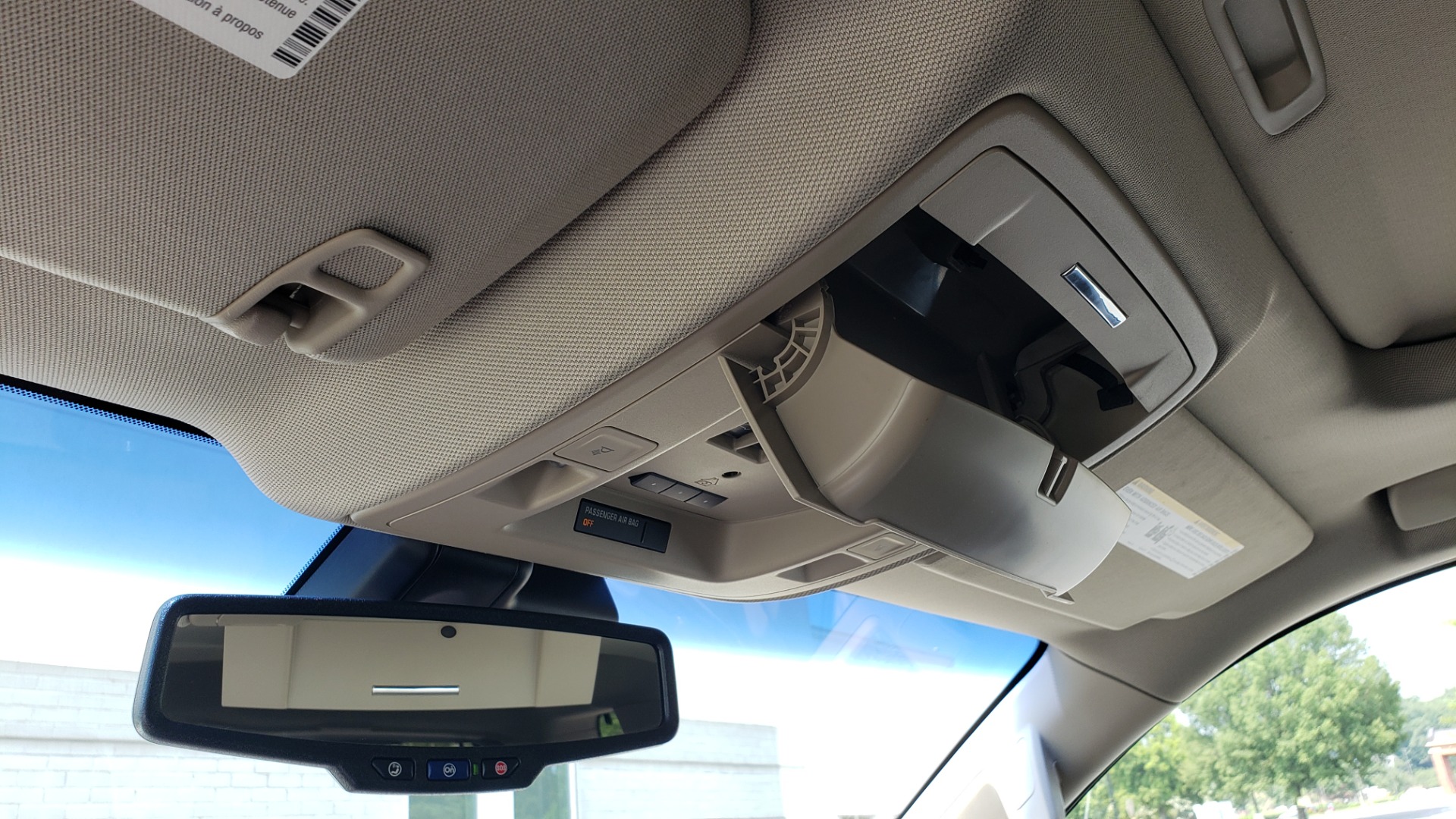 Used 2018 Chevrolet TAHOE PREMIER 4WD / NAV / SUNROOF / BOSE / 3-ROW / HUD / REARVIEW for sale Sold at Formula Imports in Charlotte NC 28227 59