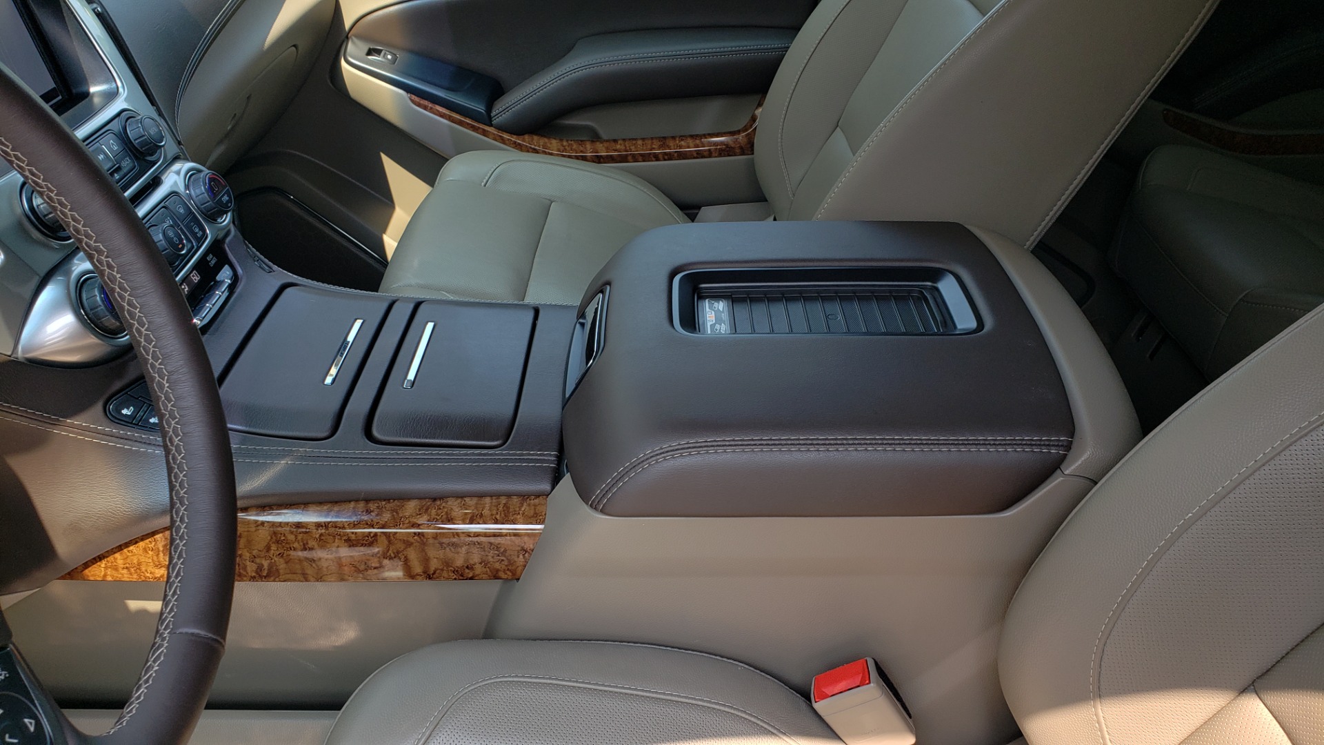 Used 2018 Chevrolet TAHOE PREMIER 4WD / NAV / SUNROOF / BOSE / 3-ROW / HUD / REARVIEW for sale Sold at Formula Imports in Charlotte NC 28227 62