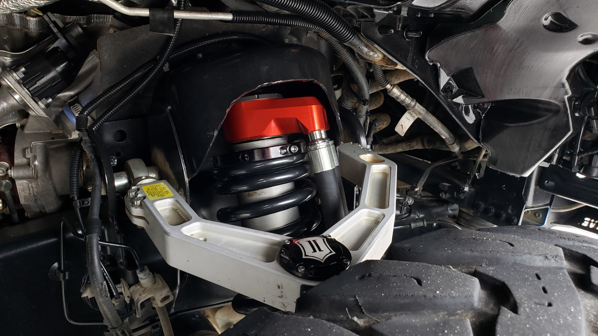 Used 2019 Ford F-150 RAPTOR 4X4 / CREWCAB / PRE-RUNNER CUSTOM SUSPENSION for sale Sold at Formula Imports in Charlotte NC 28227 17