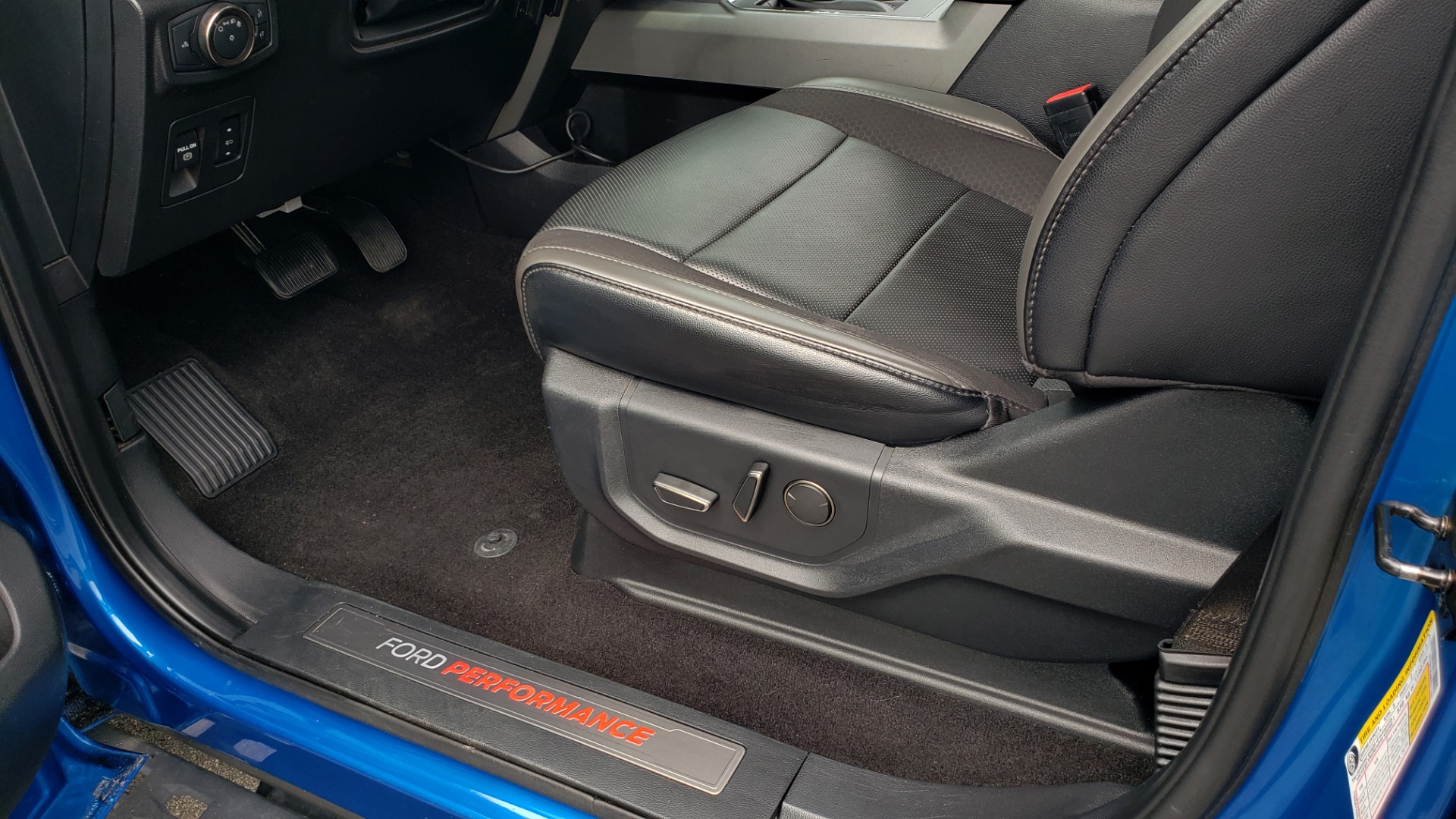 Used 2019 Ford F-150 RAPTOR 4X4 / CREWCAB / PRE-RUNNER CUSTOM SUSPENSION for sale Sold at Formula Imports in Charlotte NC 28227 46