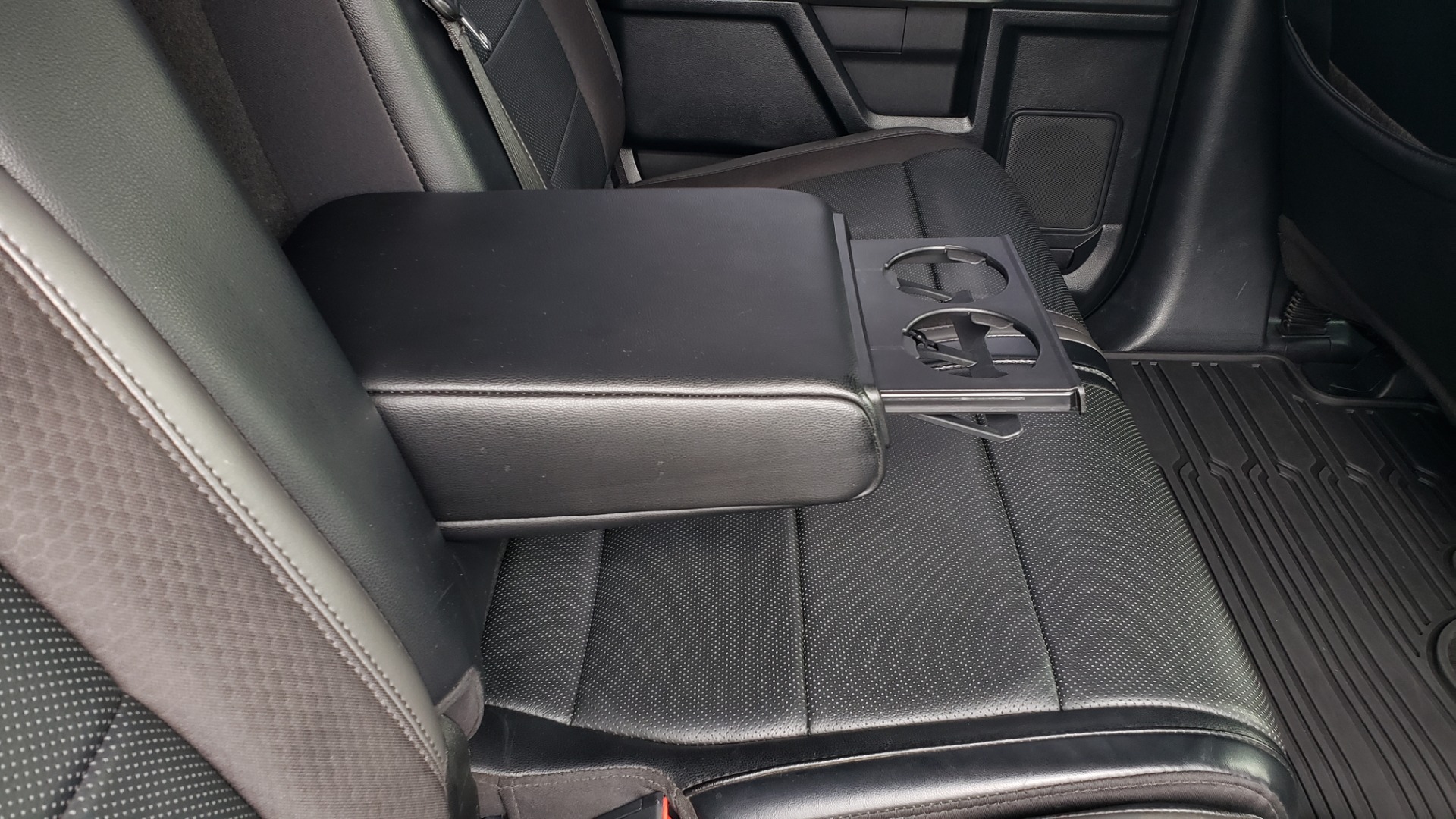 Used 2019 Ford F-150 RAPTOR 4X4 / CREWCAB / PRE-RUNNER CUSTOM SUSPENSION for sale Sold at Formula Imports in Charlotte NC 28227 83