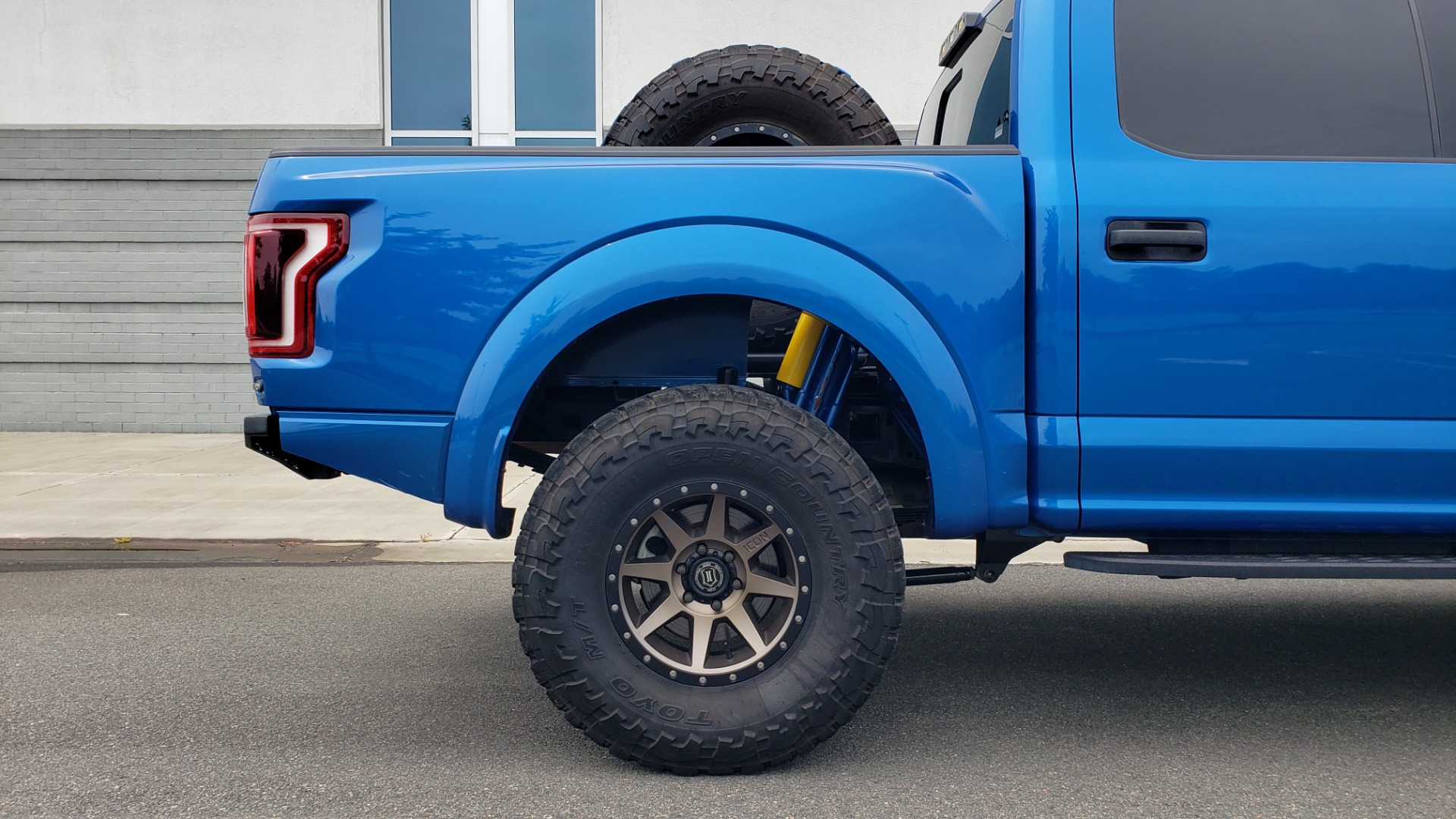 Used 2019 Ford F-150 RAPTOR 4X4 / CREWCAB / PRE-RUNNER CUSTOM SUSPENSION for sale Sold at Formula Imports in Charlotte NC 28227 94