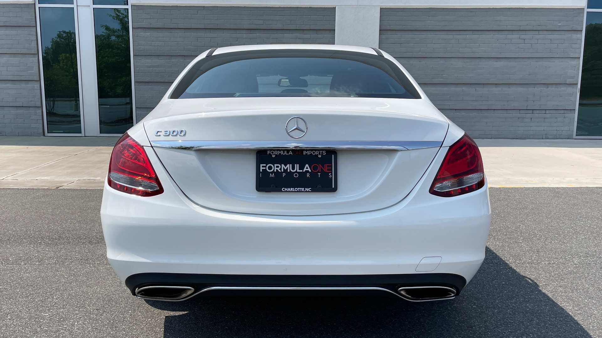 Used 2018 Mercedes-Benz C-CLASS C 300 / 2.0L / RWD / SUNROOF / APPLE~ANDROID / REARVIEW for sale Sold at Formula Imports in Charlotte NC 28227 20