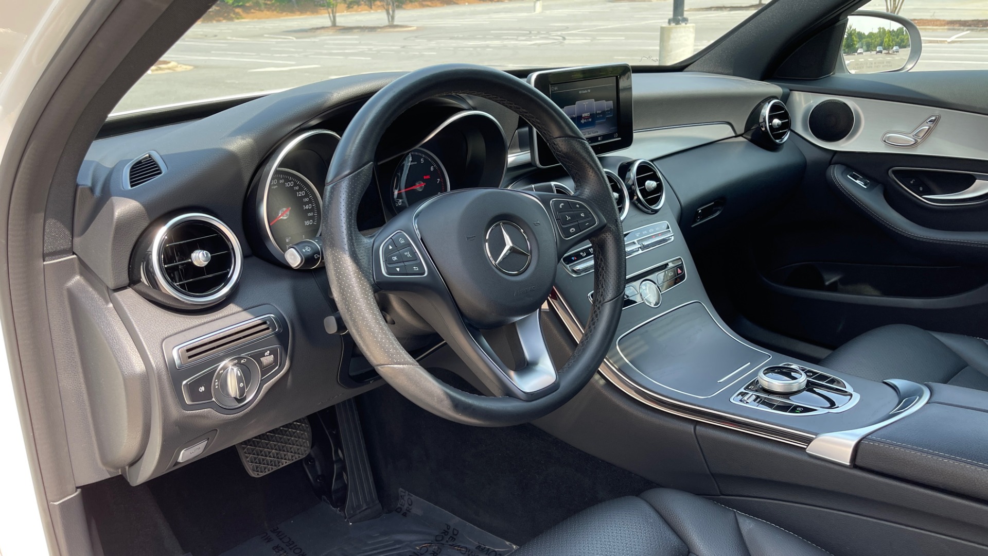 Used 2018 Mercedes-Benz C-CLASS C 300 / 2.0L / RWD / SUNROOF / APPLE~ANDROID / REARVIEW for sale Sold at Formula Imports in Charlotte NC 28227 30