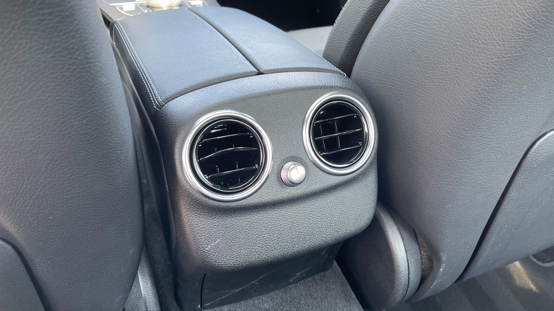 Used 2018 Mercedes-Benz C-CLASS C 300 / 2.0L / RWD / SUNROOF / APPLE~ANDROID / REARVIEW for sale Sold at Formula Imports in Charlotte NC 28227 49