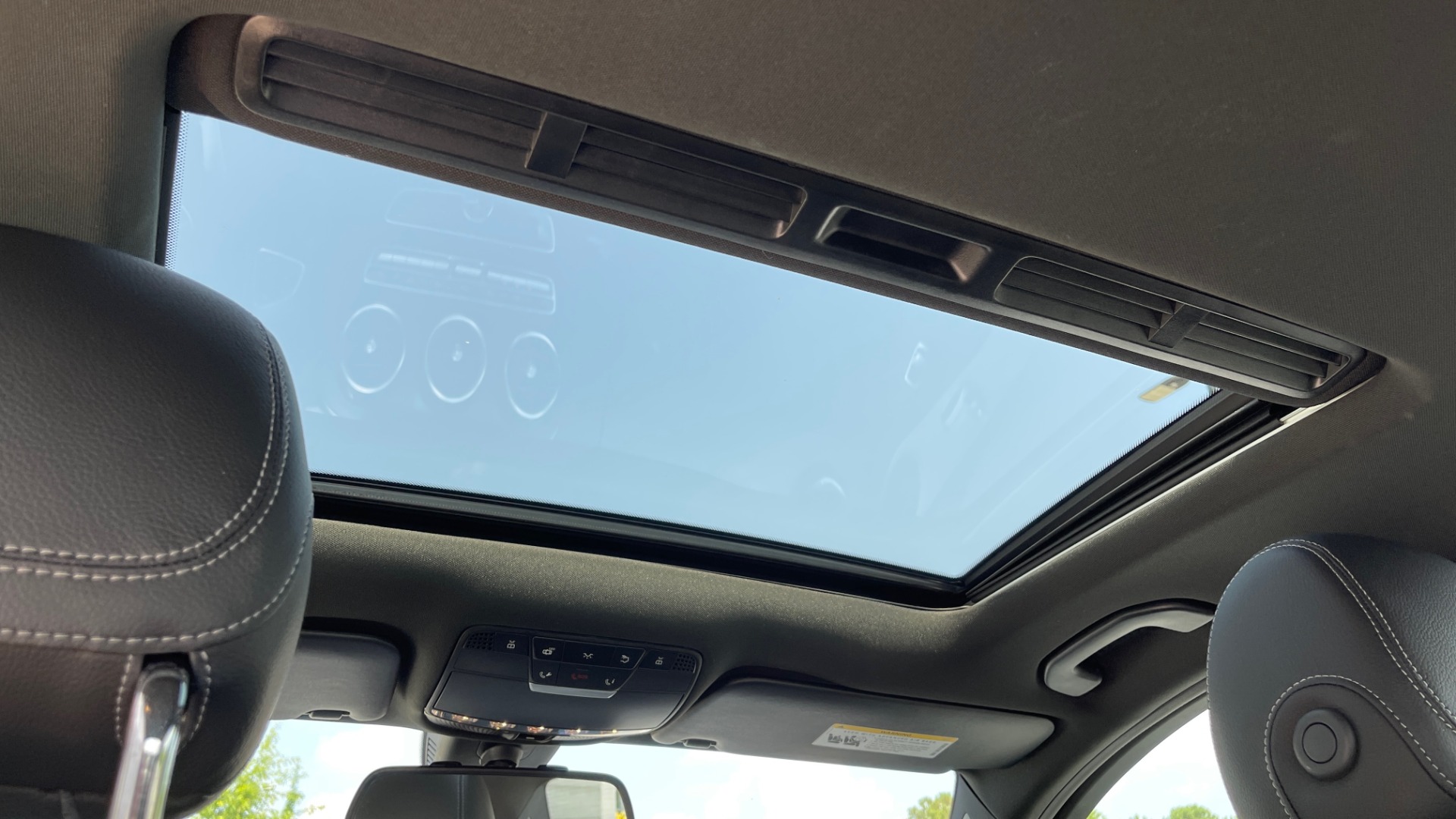 Used 2018 Mercedes-Benz C-CLASS C 300 / 2.0L / RWD / SUNROOF / APPLE~ANDROID / REARVIEW for sale Sold at Formula Imports in Charlotte NC 28227 51