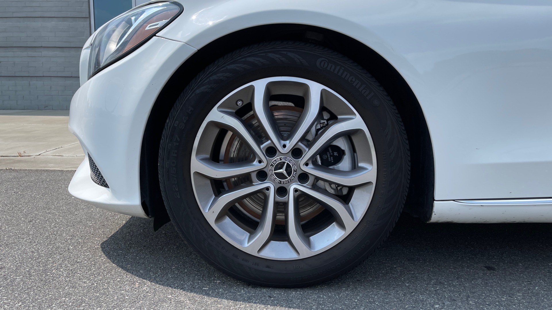 Used 2018 Mercedes-Benz C-CLASS C 300 / 2.0L / RWD / SUNROOF / APPLE~ANDROID / REARVIEW for sale Sold at Formula Imports in Charlotte NC 28227 60