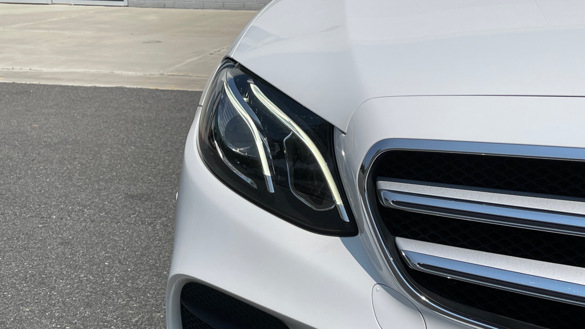 Used 2018 Mercedes-Benz E-CLASS E 300 / 2.0L I4 TURBO / NAV / BSA / SUNROOF / REARVIEW for sale Sold at Formula Imports in Charlotte NC 28227 15