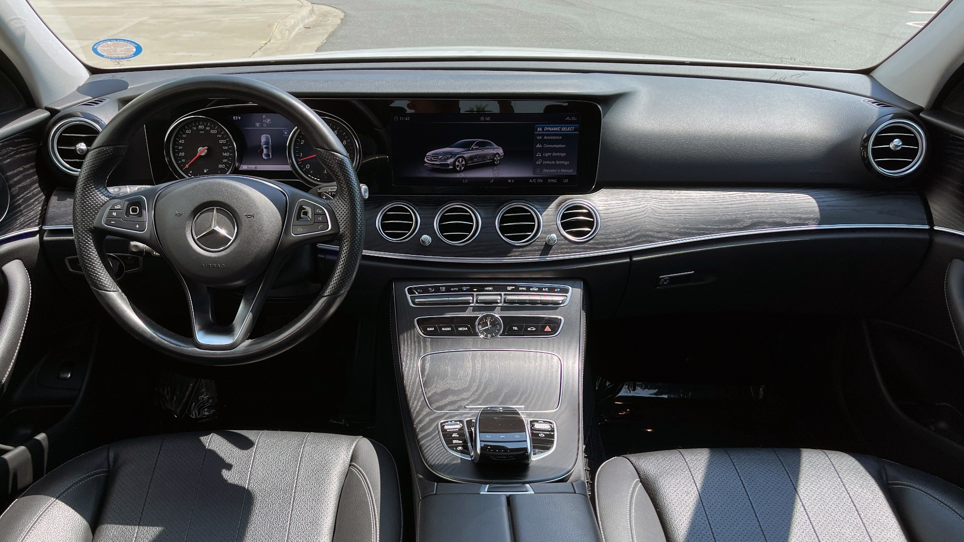 Used 2018 Mercedes-Benz E-CLASS E 300 / 2.0L I4 TURBO / NAV / BSA / SUNROOF / REARVIEW for sale Sold at Formula Imports in Charlotte NC 28227 56