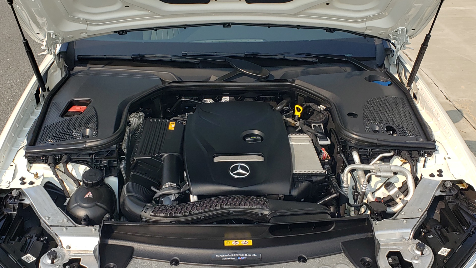 Used 2018 Mercedes-Benz E-CLASS E 300 4MATIC / PREMIUM / NAV / PANO-ROOF / BURMESTER / REARVIEW for sale Sold at Formula Imports in Charlotte NC 28227 13