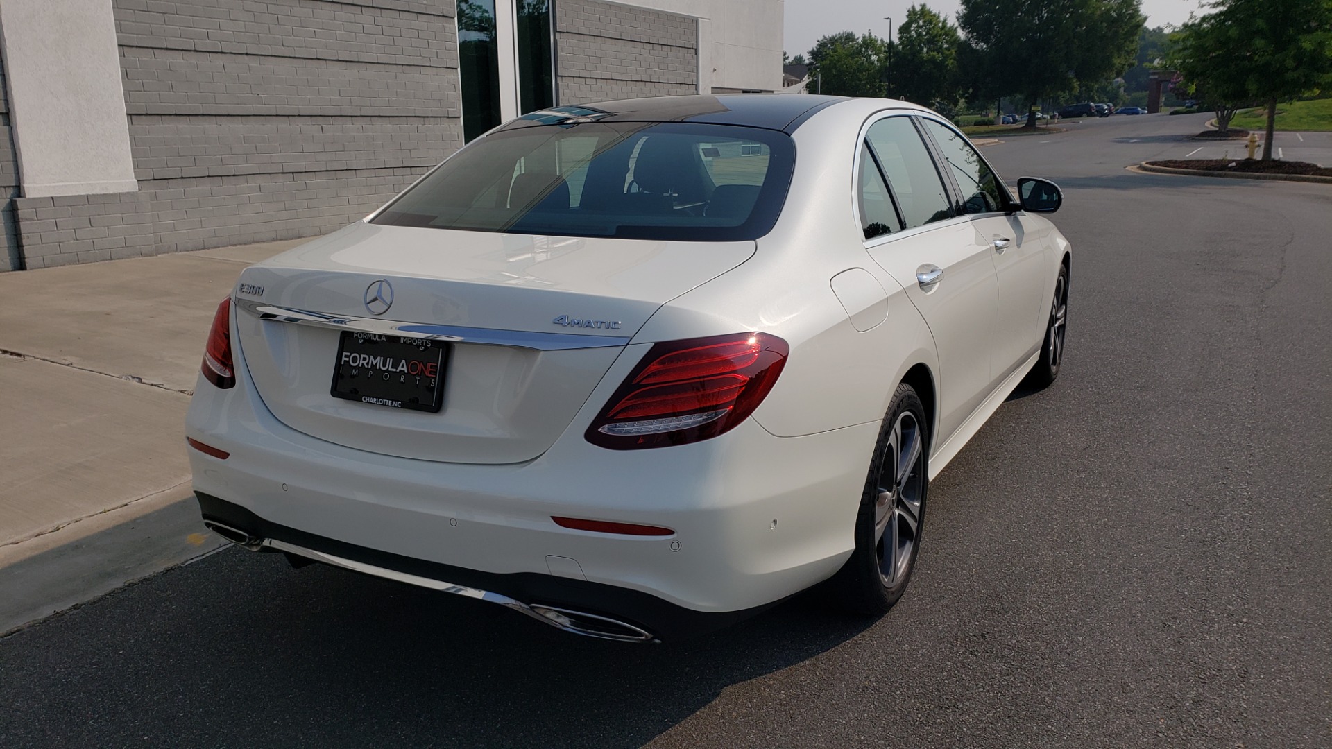 Used 2018 Mercedes-Benz E-CLASS E 300 4MATIC / PREMIUM / NAV / PANO-ROOF / BURMESTER / REARVIEW for sale Sold at Formula Imports in Charlotte NC 28227 2