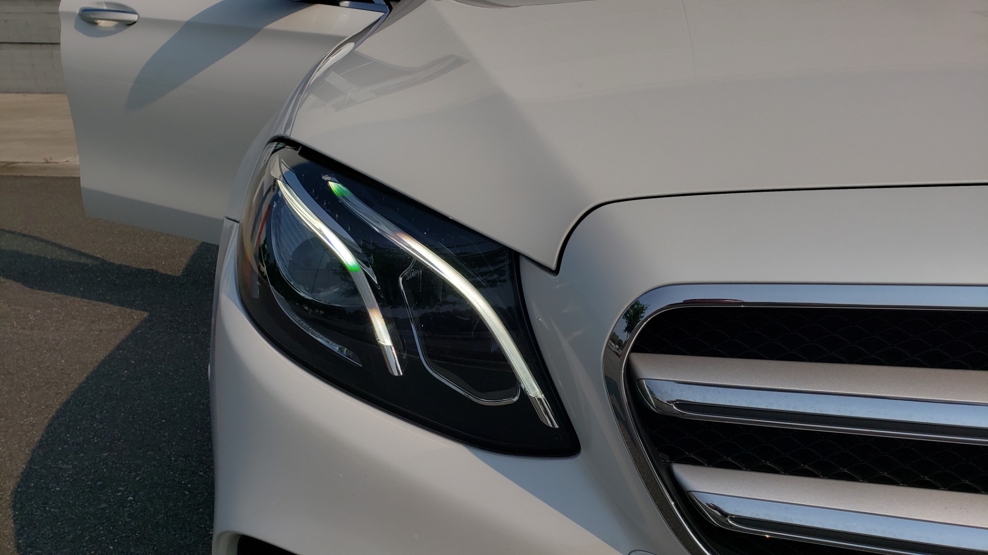 Used 2018 Mercedes-Benz E-CLASS E 300 4MATIC / PREMIUM / NAV / PANO-ROOF / BURMESTER / REARVIEW for sale Sold at Formula Imports in Charlotte NC 28227 20