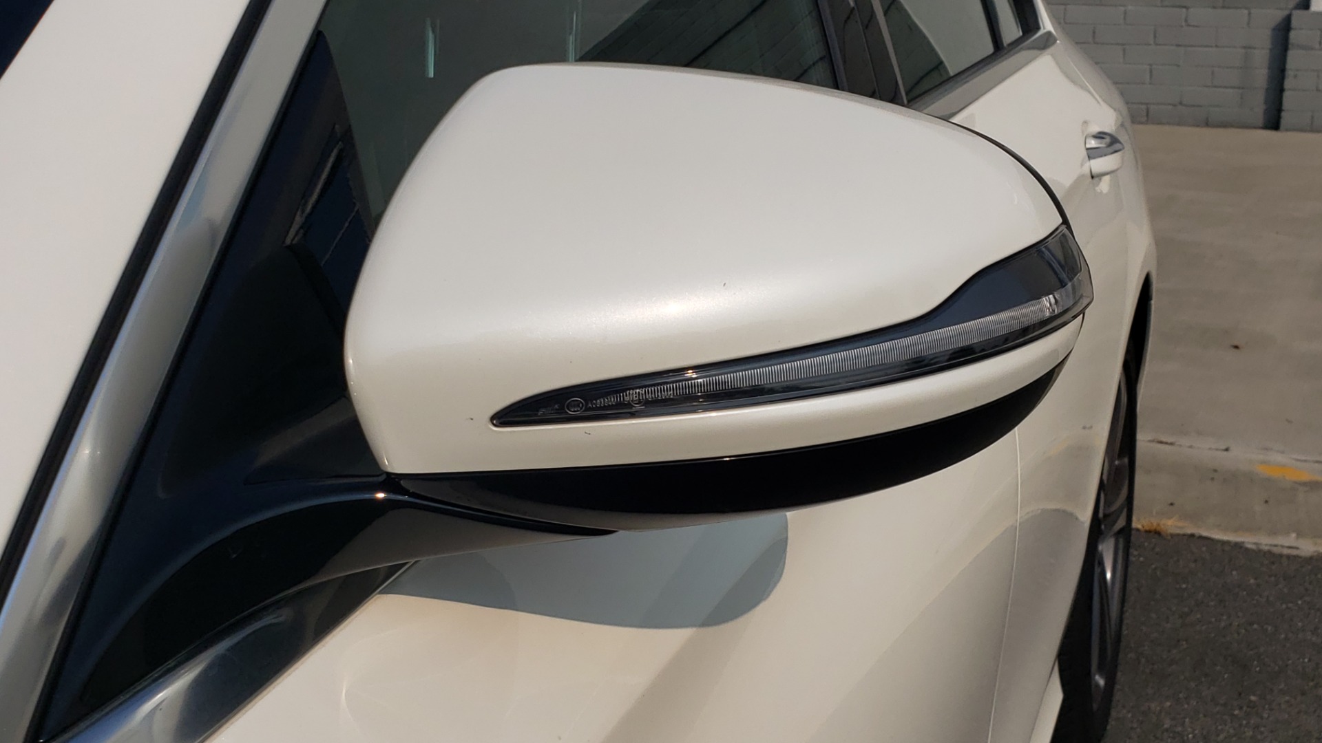 Used 2018 Mercedes-Benz E-CLASS E 300 4MATIC / PREMIUM / NAV / PANO-ROOF / BURMESTER / REARVIEW for sale Sold at Formula Imports in Charlotte NC 28227 24