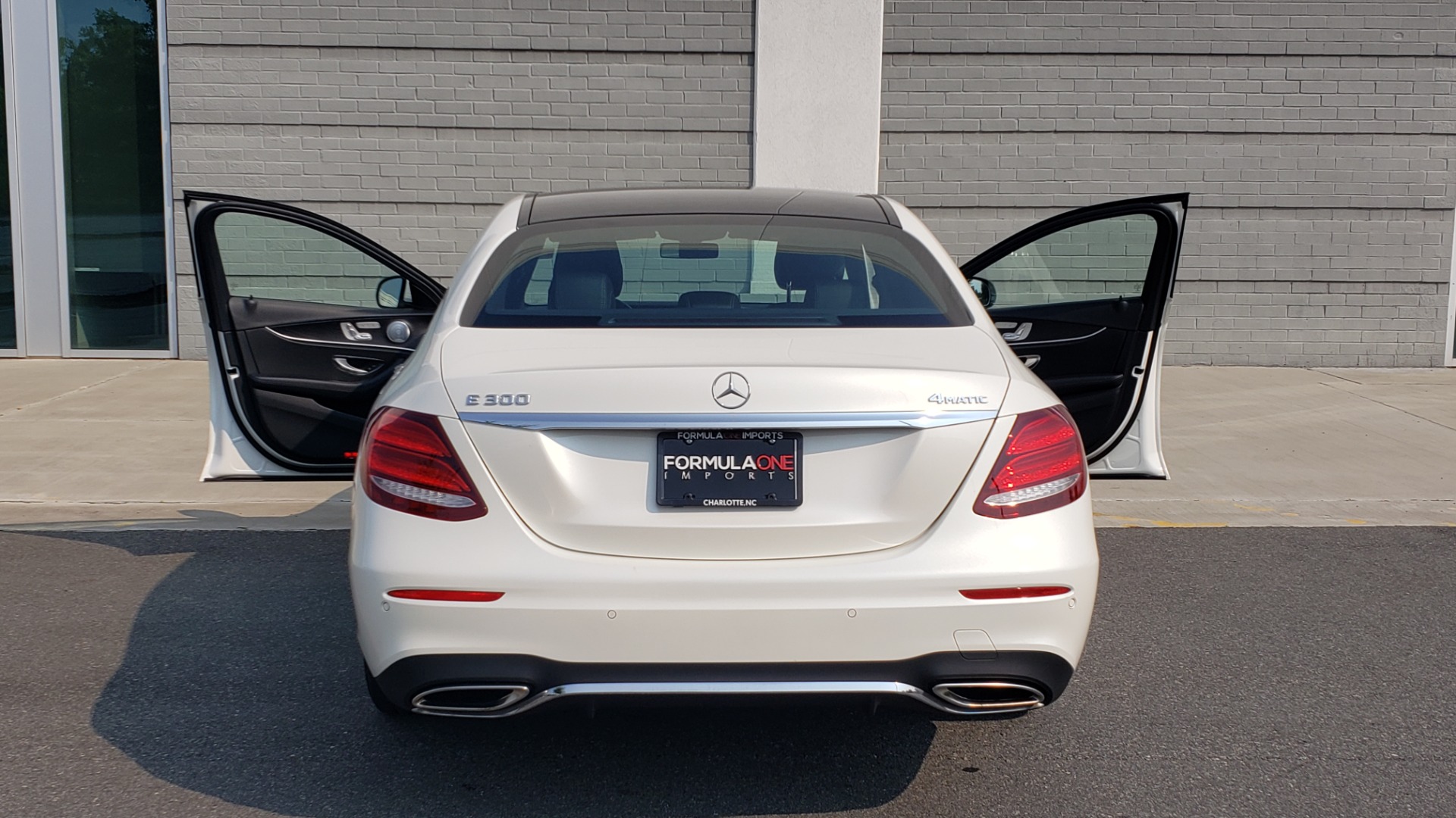 Used 2018 Mercedes-Benz E-CLASS E 300 4MATIC / PREMIUM / NAV / PANO-ROOF / BURMESTER / REARVIEW for sale Sold at Formula Imports in Charlotte NC 28227 25