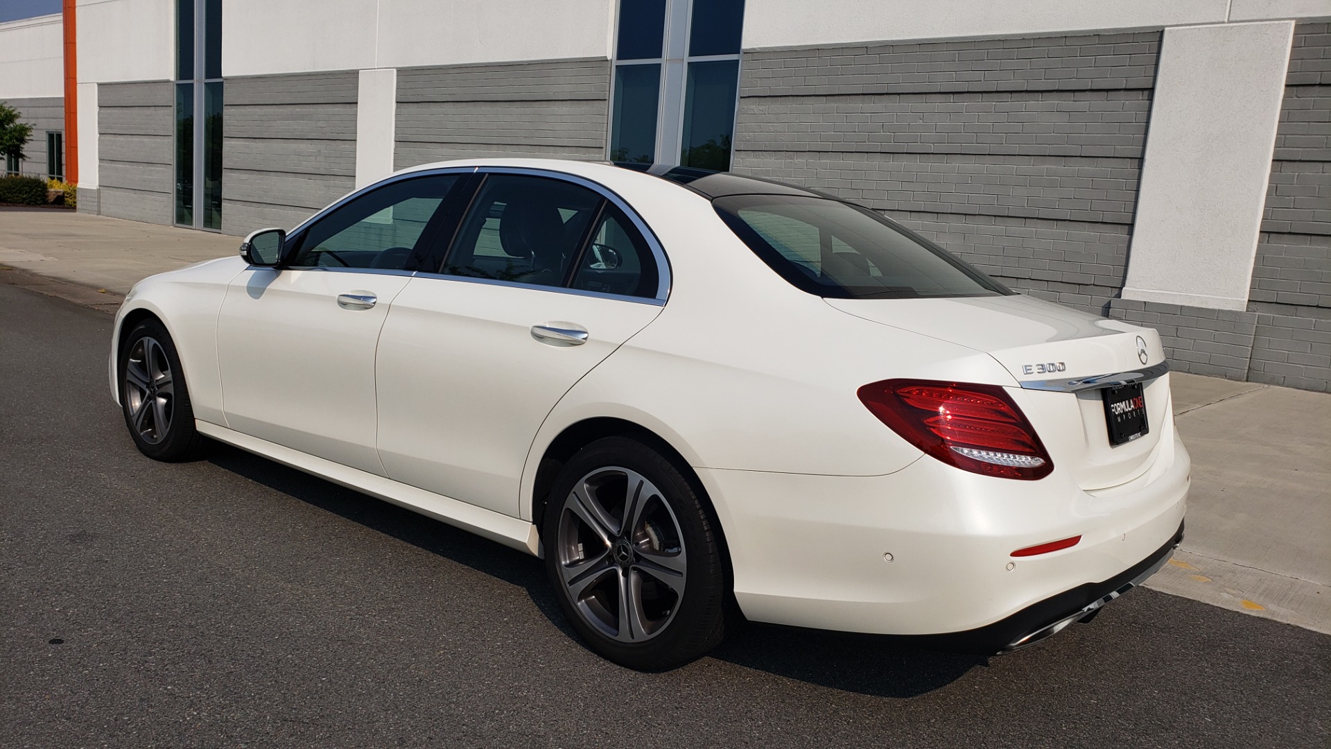 Used 2018 Mercedes-Benz E-CLASS E 300 4MATIC / PREMIUM / NAV / PANO-ROOF / BURMESTER / REARVIEW for sale Sold at Formula Imports in Charlotte NC 28227 7
