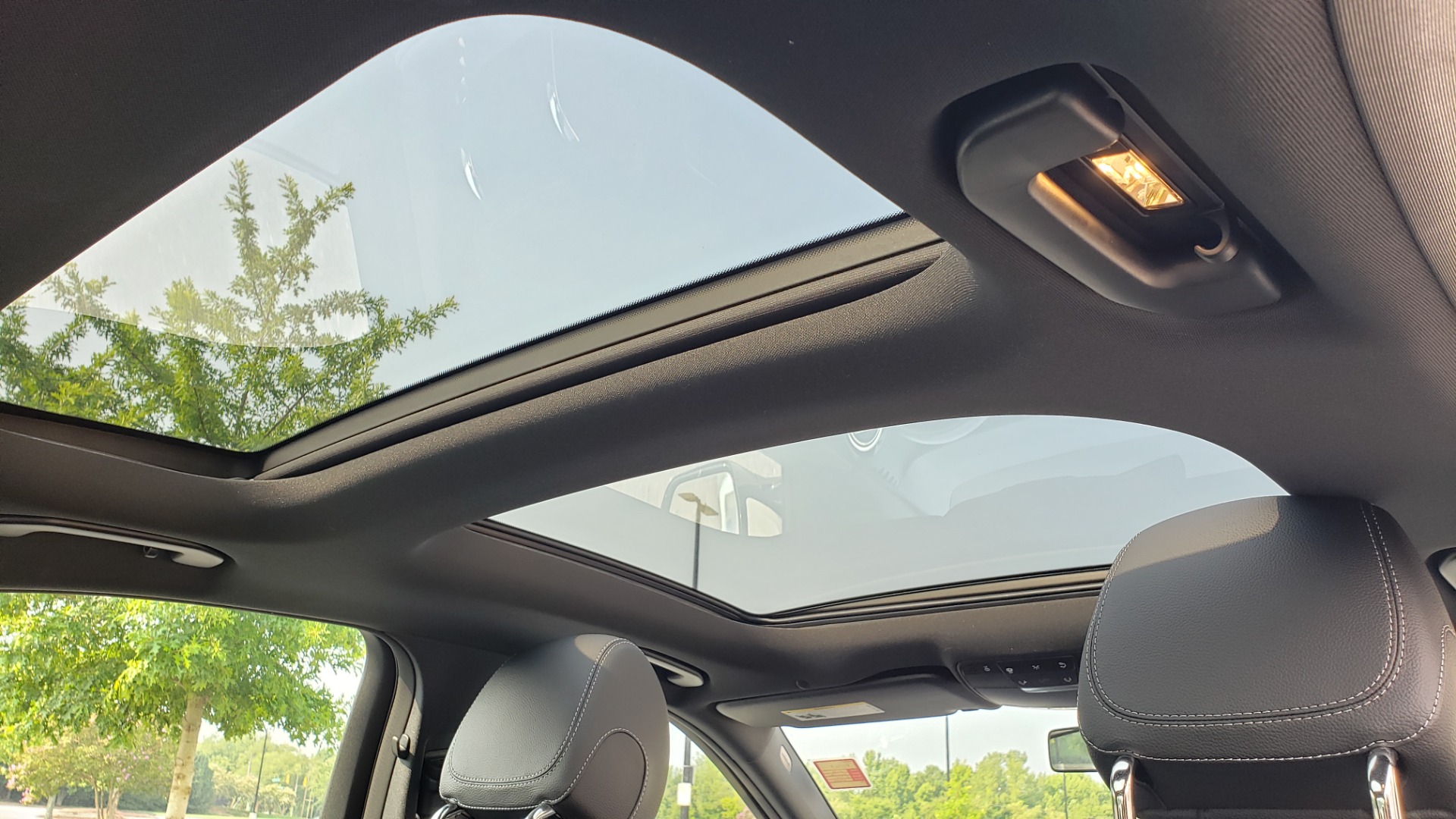Used 2018 Mercedes-Benz E-CLASS E 300 4MATIC / PREMIUM / NAV / PANO-ROOF / BURMESTER / REARVIEW for sale Sold at Formula Imports in Charlotte NC 28227 71