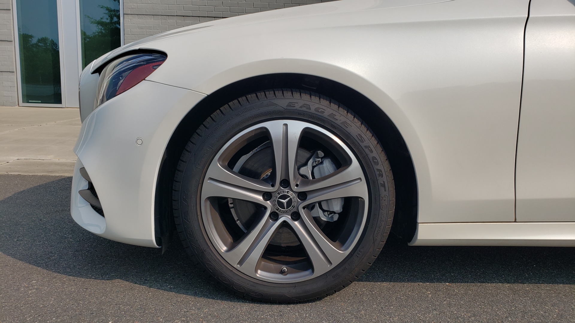 Used 2018 Mercedes-Benz E-CLASS E 300 4MATIC / PREMIUM / NAV / PANO-ROOF / BURMESTER / REARVIEW for sale Sold at Formula Imports in Charlotte NC 28227 72