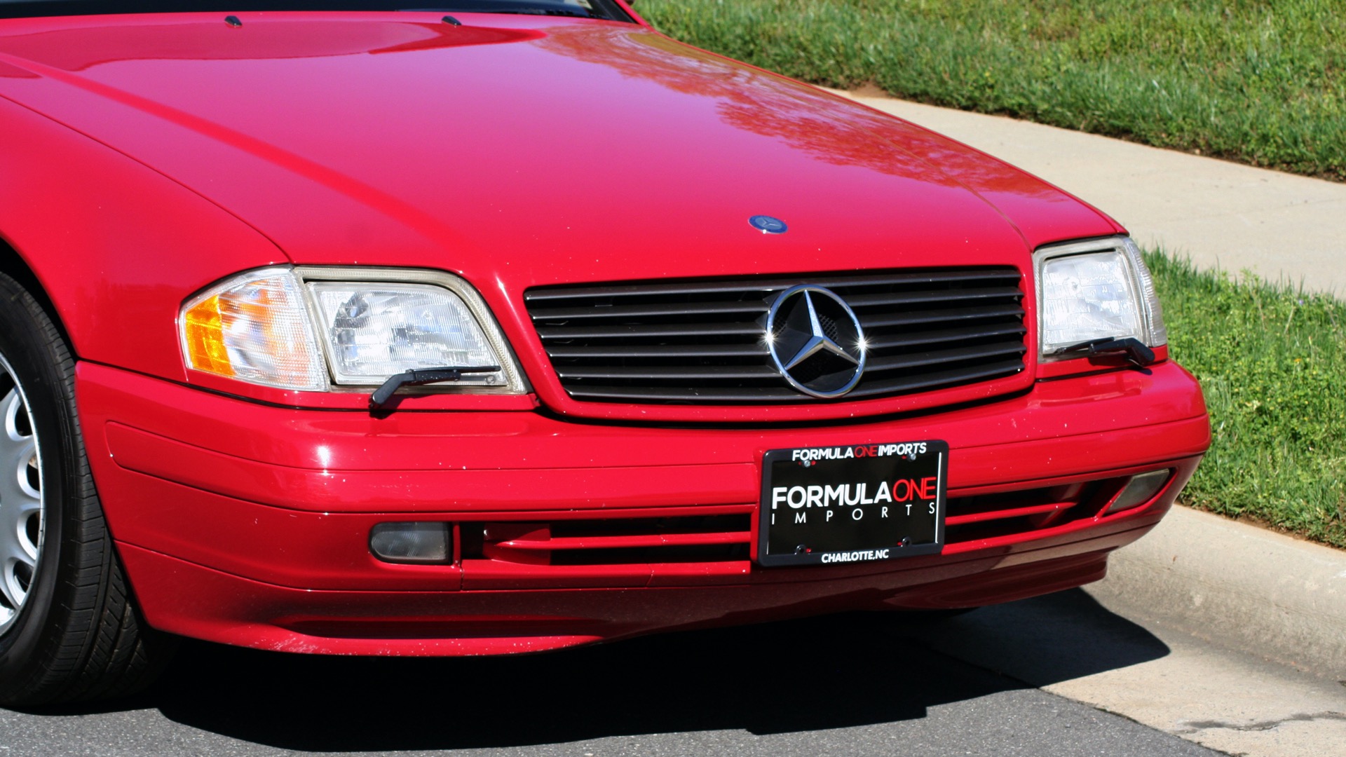 Used 1997 Mercedes-Benz SL-Class Roadster / BOSE / TWO-TOPS for sale Sold at Formula Imports in Charlotte NC 28227 101