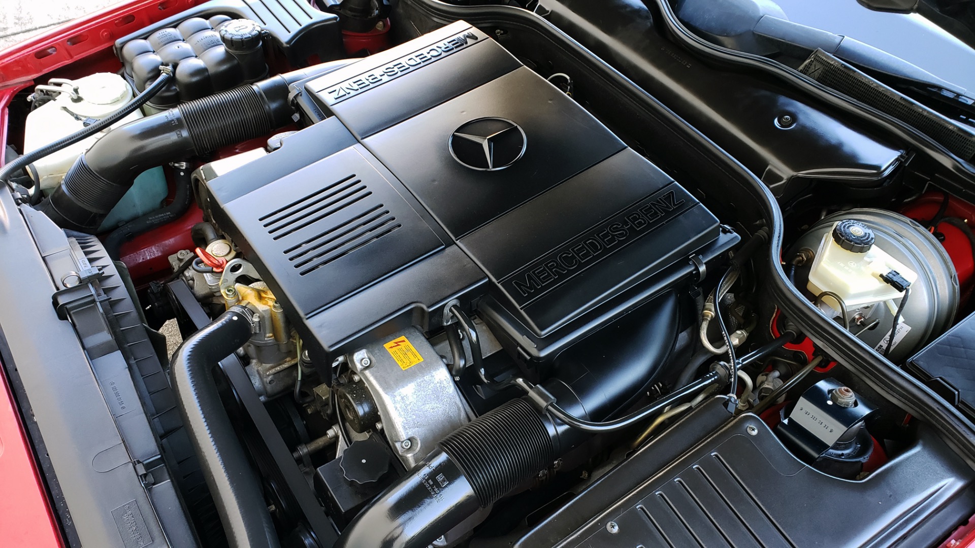 Used 1997 Mercedes-Benz SL-Class Roadster / BOSE / TWO-TOPS for sale Sold at Formula Imports in Charlotte NC 28227 13