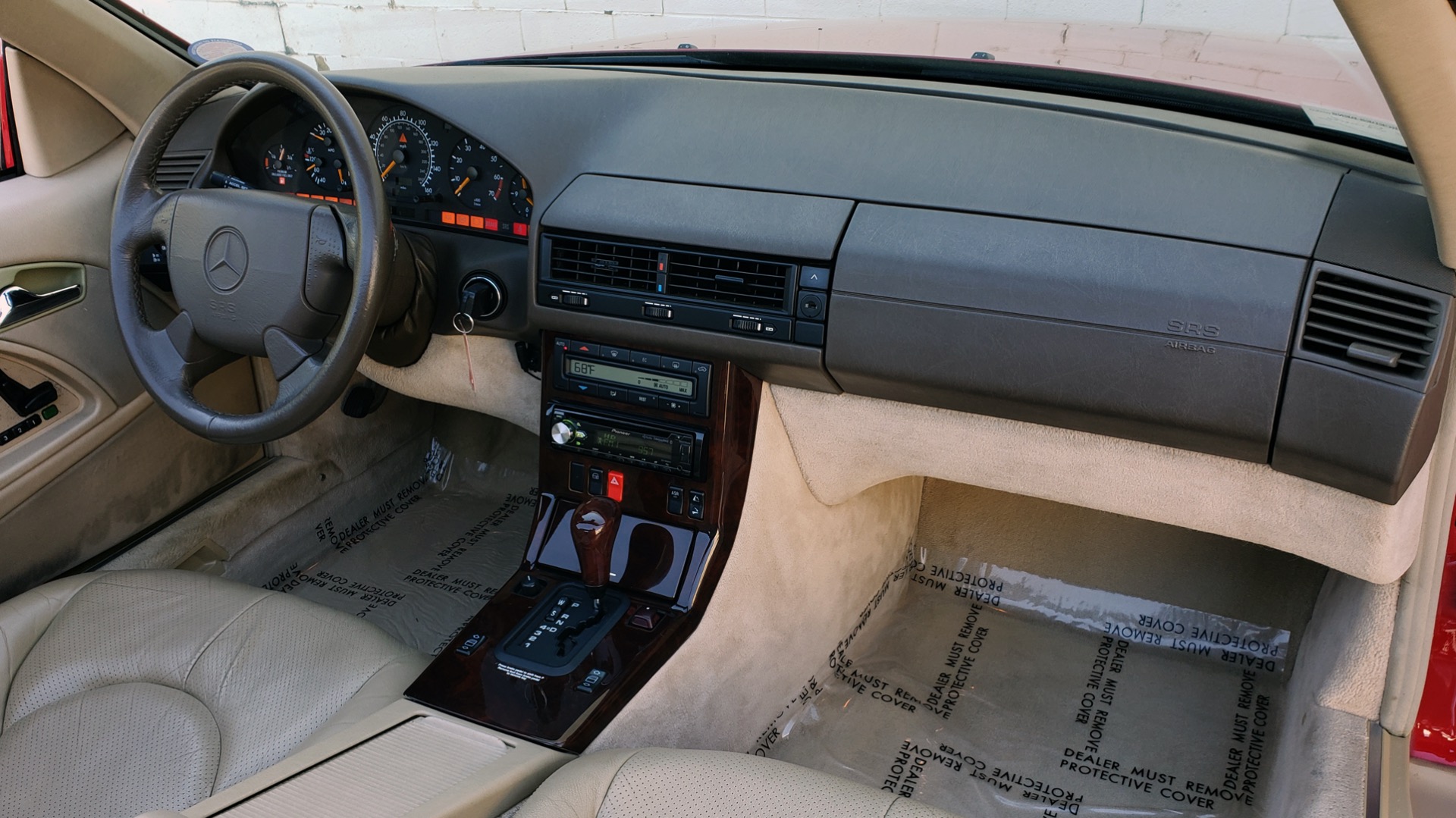 Used 1997 Mercedes-Benz SL-Class Roadster / BOSE / TWO-TOPS for sale Sold at Formula Imports in Charlotte NC 28227 36