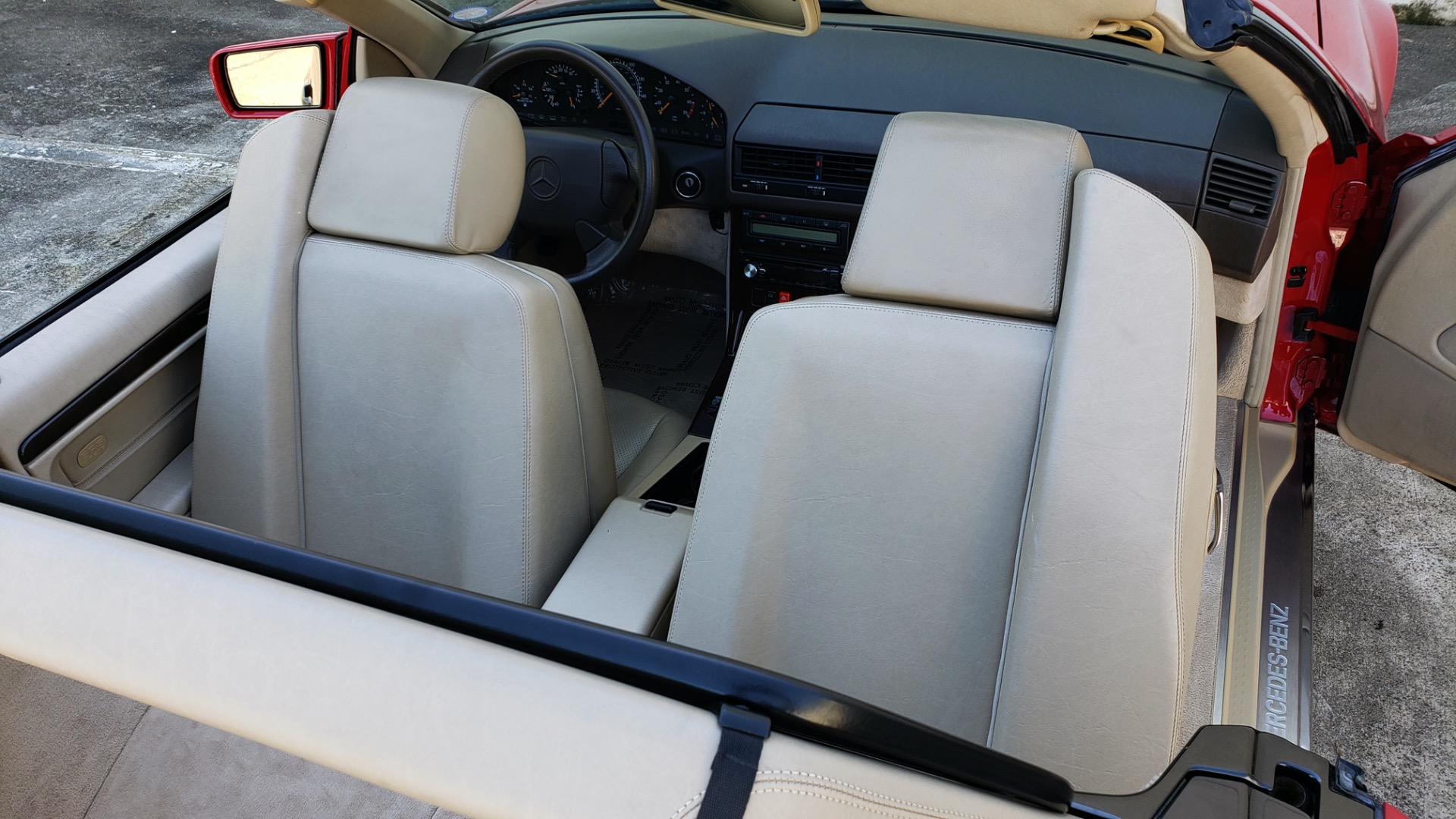 Used 1997 Mercedes-Benz SL-Class Roadster / BOSE / TWO-TOPS for sale Sold at Formula Imports in Charlotte NC 28227 41