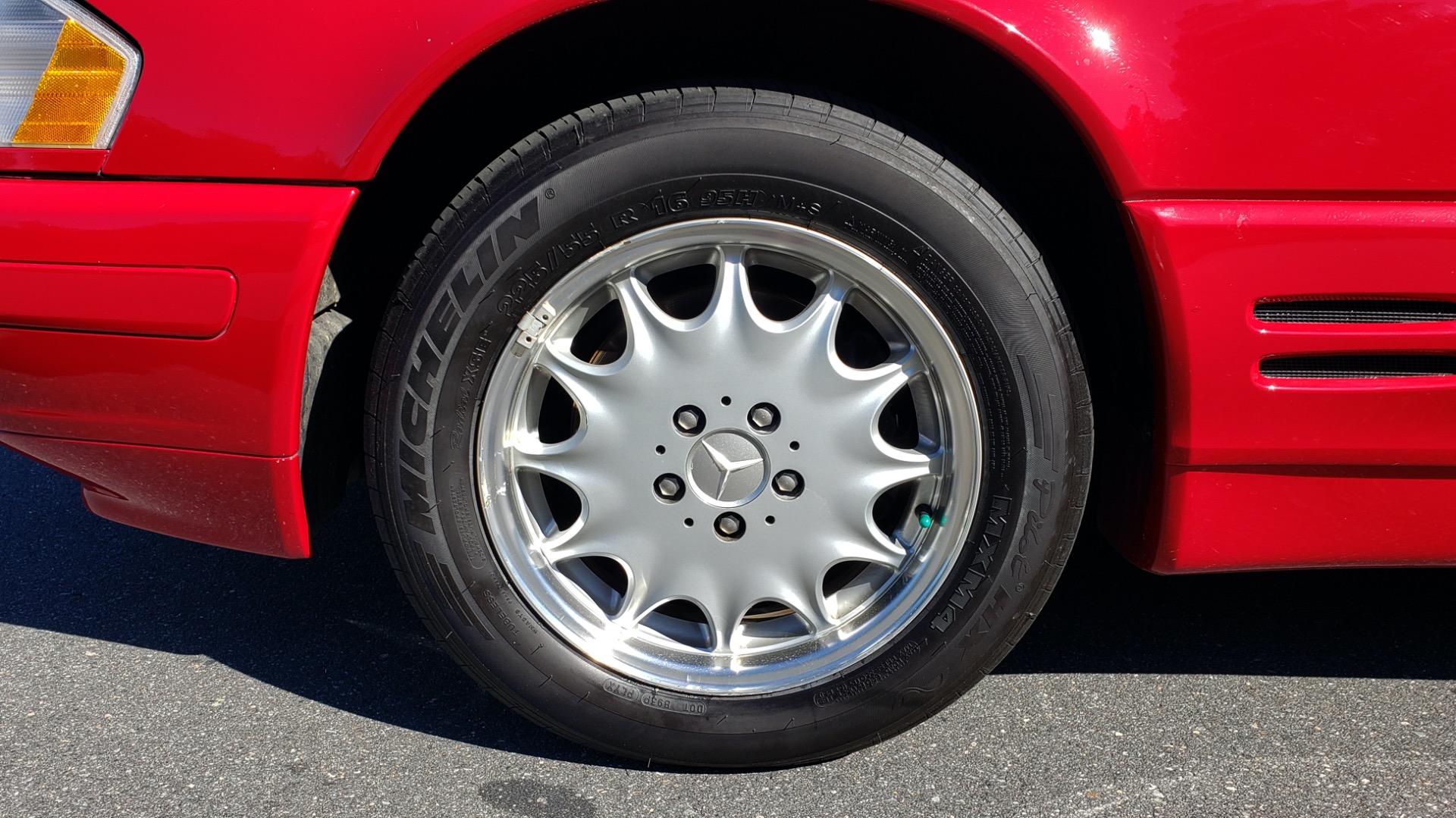 Used 1997 Mercedes-Benz SL-Class Roadster / BOSE / TWO-TOPS for sale Sold at Formula Imports in Charlotte NC 28227 6