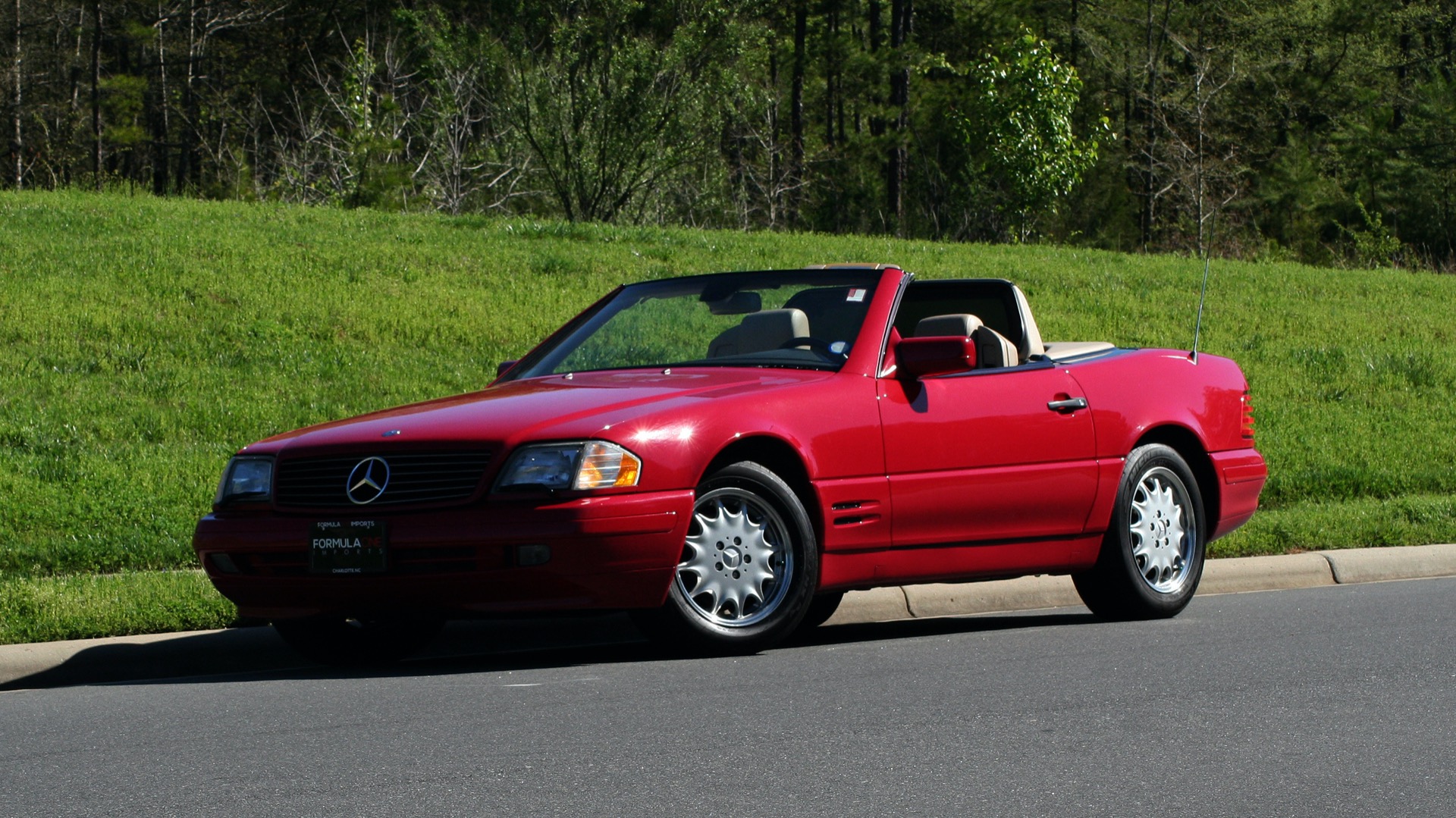 Used 1997 Mercedes-Benz SL-Class Roadster / BOSE / TWO-TOPS for sale Sold at Formula Imports in Charlotte NC 28227 80