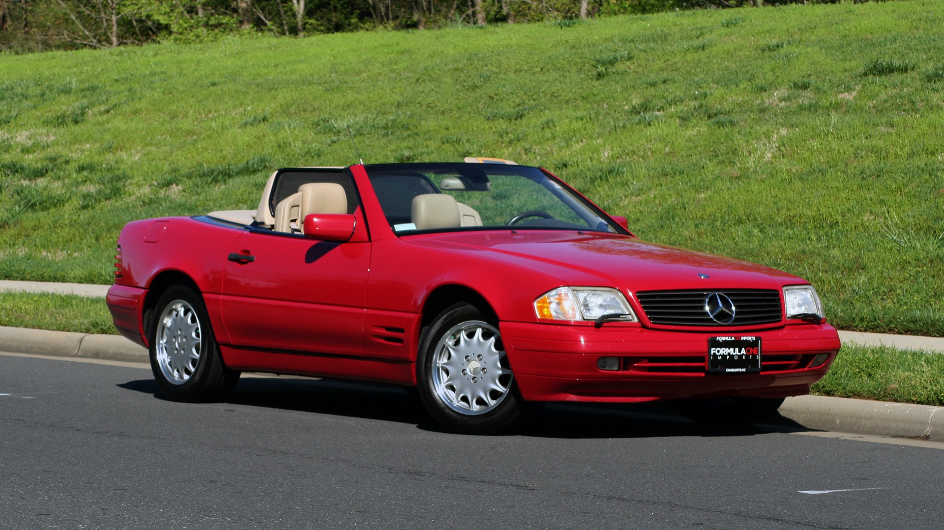 Used 1997 Mercedes-Benz SL-Class Roadster / BOSE / TWO-TOPS for sale Sold at Formula Imports in Charlotte NC 28227 93