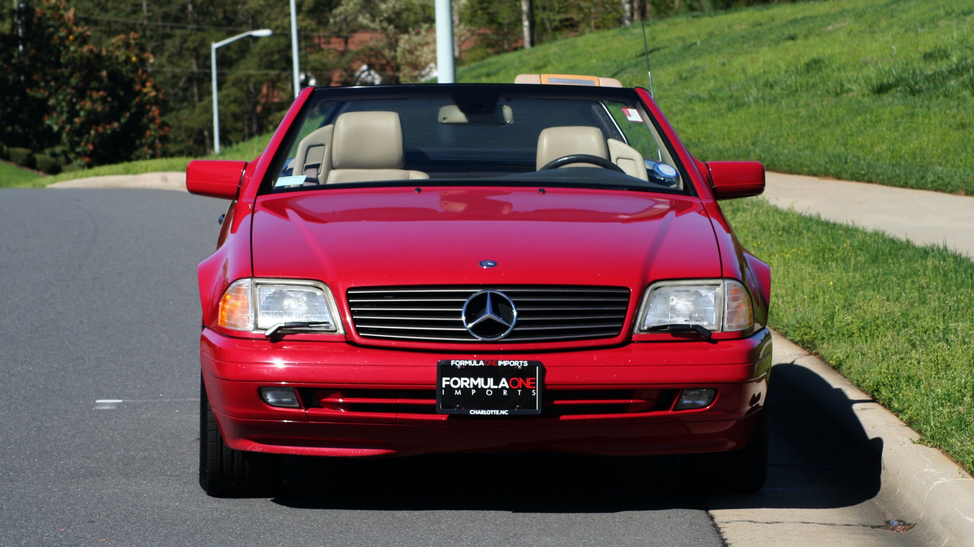 Used 1997 Mercedes-Benz SL-Class Roadster / BOSE / TWO-TOPS for sale Sold at Formula Imports in Charlotte NC 28227 97