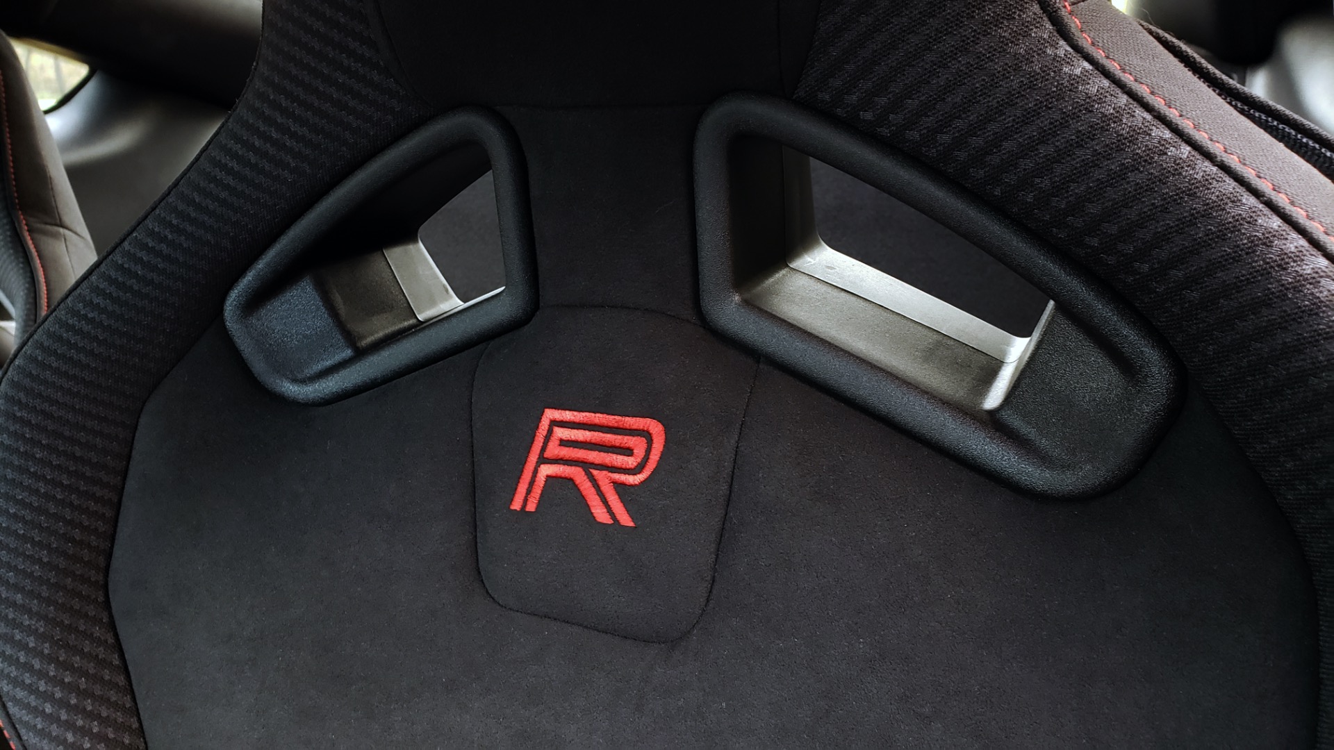 Used 2019 Ford MUSTANG SHELBY GT350R COUPE / B&O SOUND / ELECTRONICS PKG for sale Sold at Formula Imports in Charlotte NC 28227 46