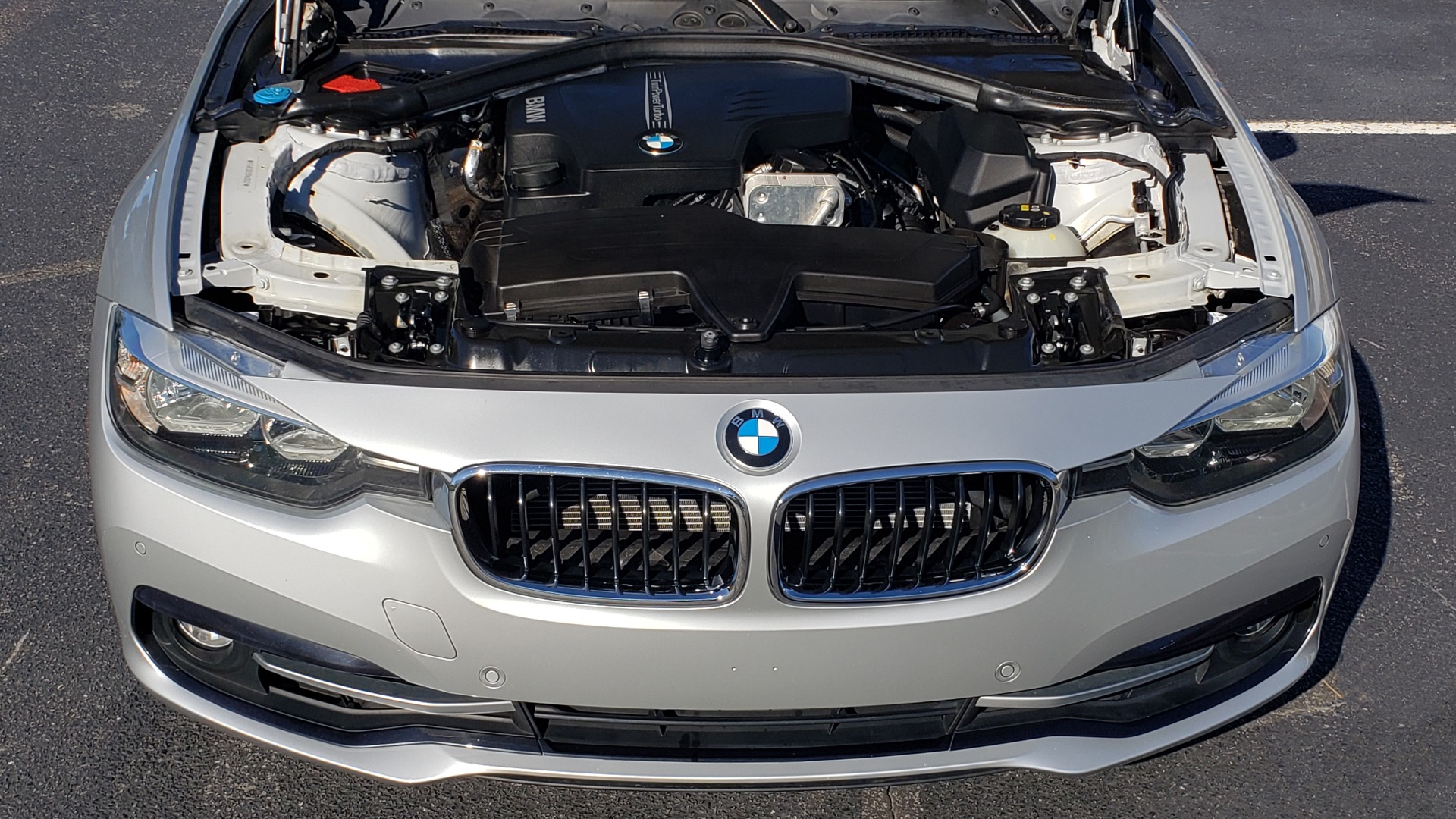 Used 2016 BMW 3 SERIES 328I / DRVR ASST / SUNROOF / REARVIEW / 18IN ALLOY WHLS for sale Sold at Formula Imports in Charlotte NC 28227 10