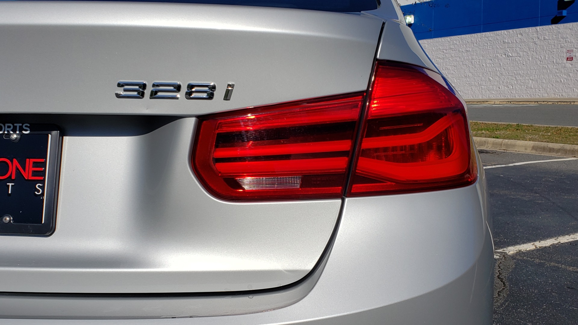 Used 2016 BMW 3 SERIES 328I / DRVR ASST / SUNROOF / REARVIEW / 18IN ALLOY WHLS for sale Sold at Formula Imports in Charlotte NC 28227 27