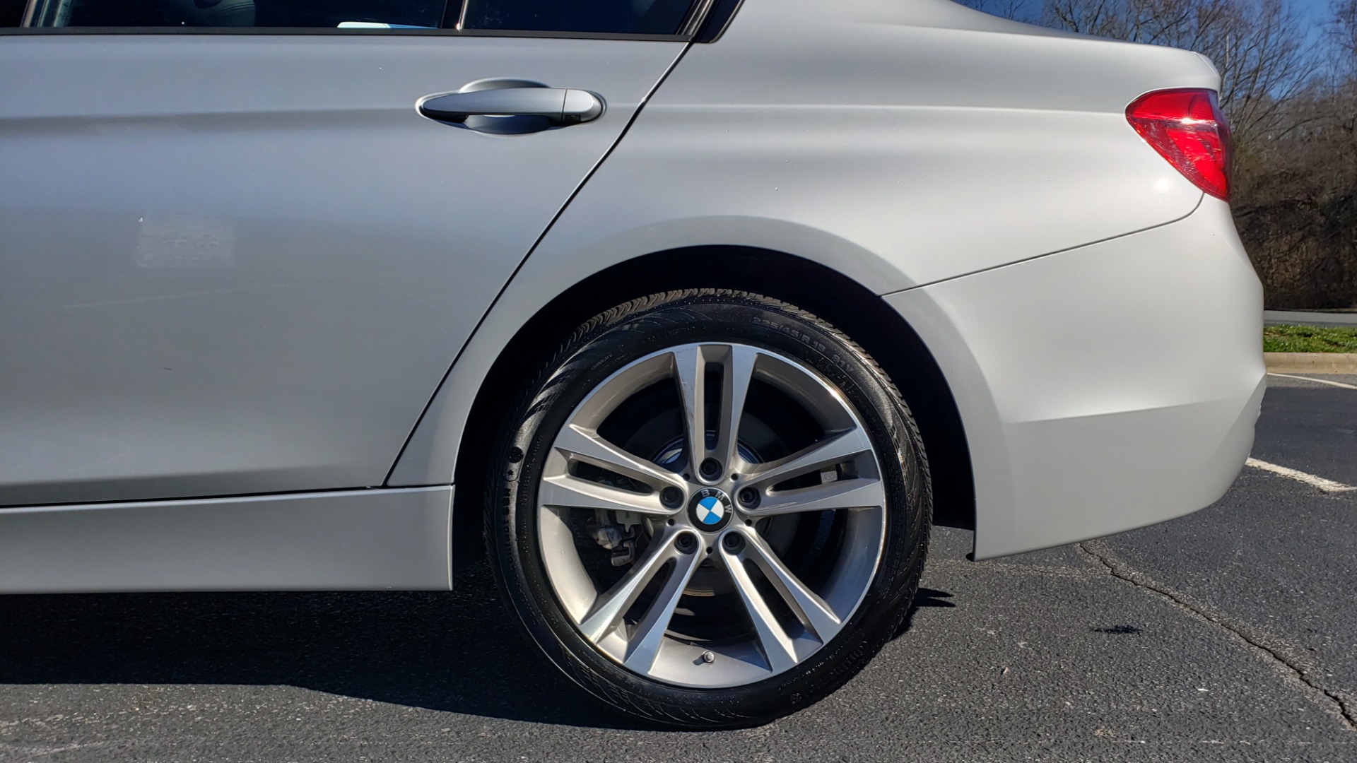 Used 2016 BMW 3 SERIES 328I / DRVR ASST / SUNROOF / REARVIEW / 18IN ALLOY WHLS for sale Sold at Formula Imports in Charlotte NC 28227 73