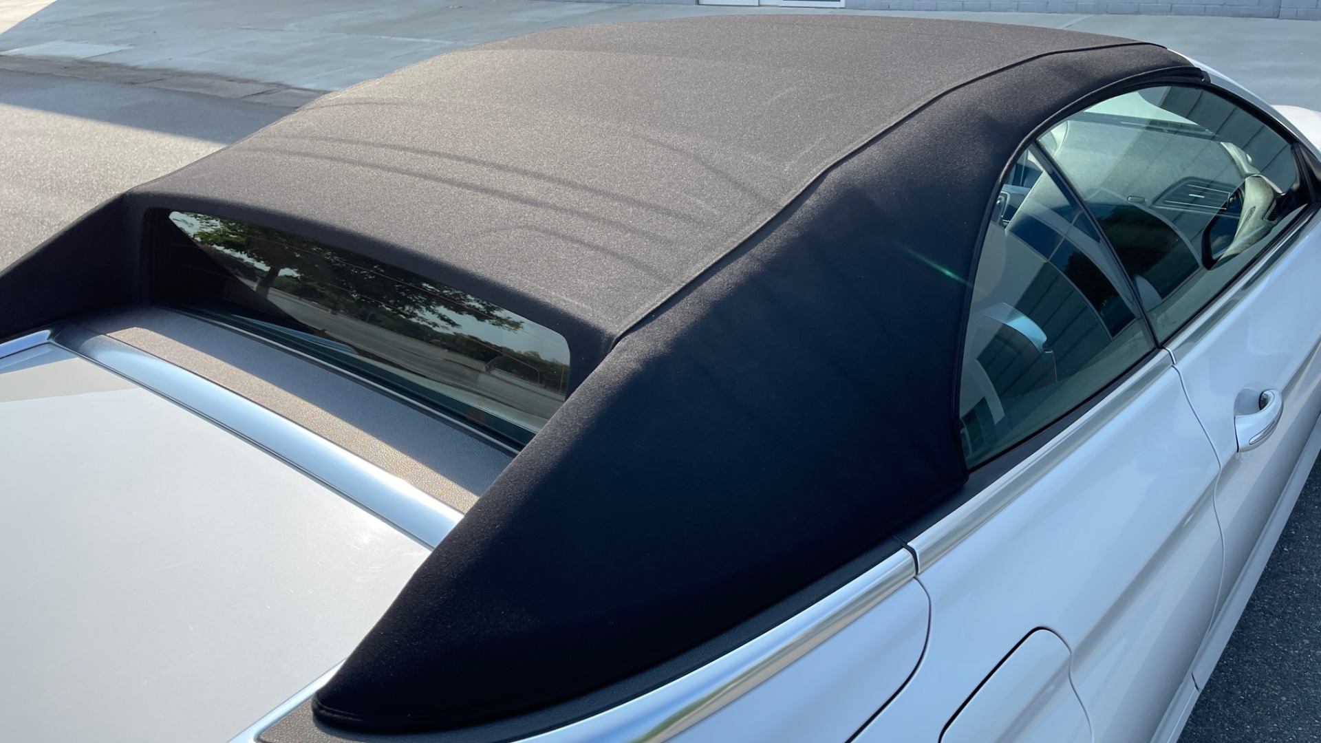 Used 2016 BMW 6 SERIES 640I CONVERTIBLE / 3.0L I6 / 8-SPD AUTO / RWD / NAV / REARVIEW for sale Sold at Formula Imports in Charlotte NC 28227 32