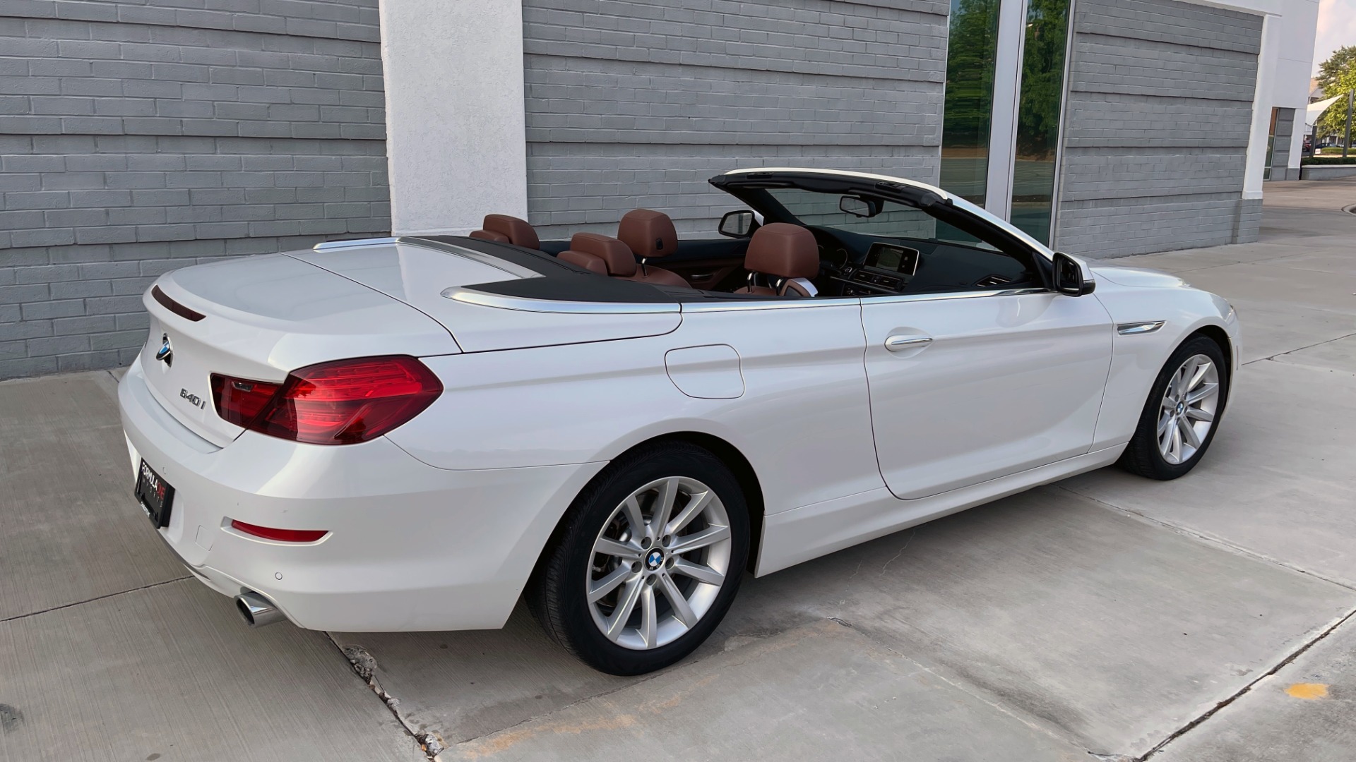 Used 2016 BMW 6 SERIES 640I CONVERTIBLE / 3.0L I6 / 8-SPD AUTO / RWD / NAV / REARVIEW for sale Sold at Formula Imports in Charlotte NC 28227 5