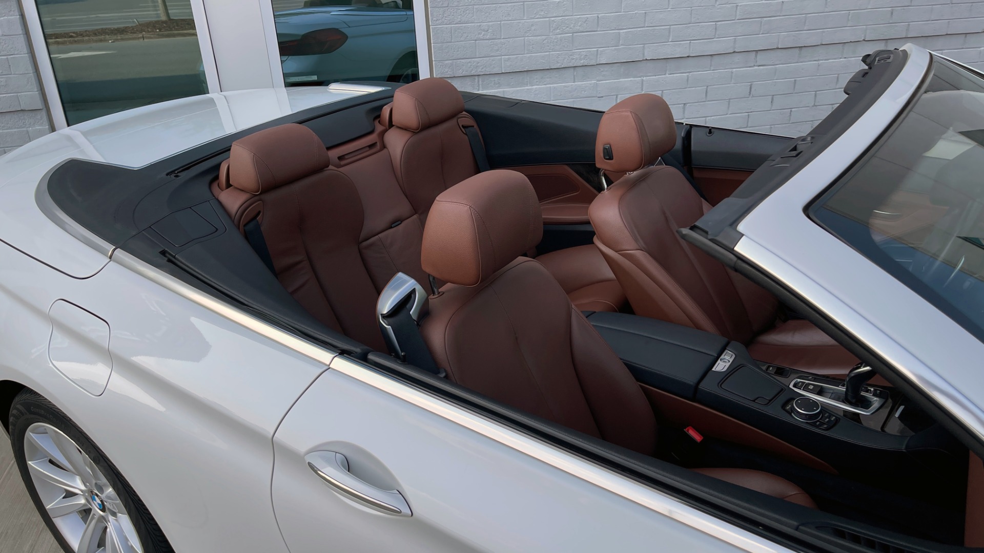 Used 2016 BMW 6 SERIES 640I CONVERTIBLE / 3.0L I6 / 8-SPD AUTO / RWD / NAV / REARVIEW for sale Sold at Formula Imports in Charlotte NC 28227 68