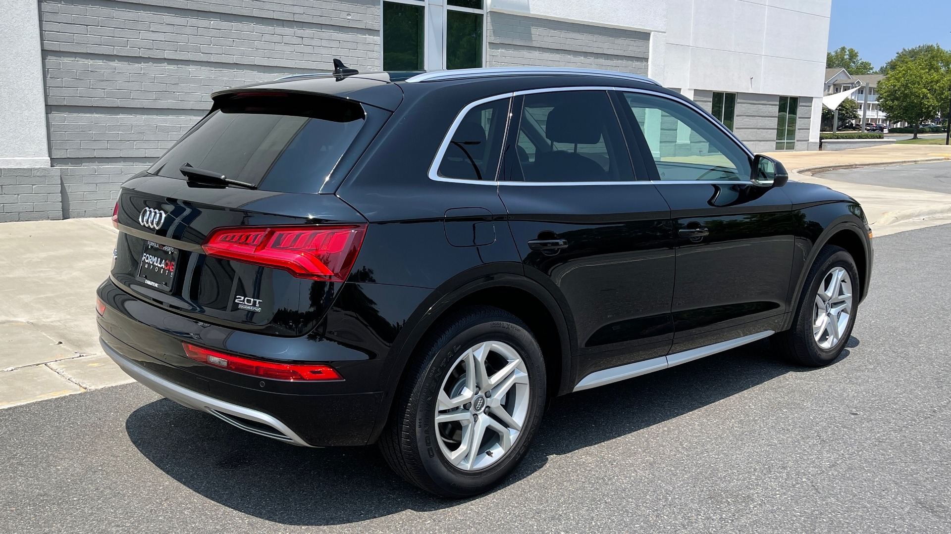 Used 2018 Audi Q5 PREMIUM PLUS 2.0L / QUATTRO AWD / PANO-ROOF / REARVIEW for sale Sold at Formula Imports in Charlotte NC 28227 2
